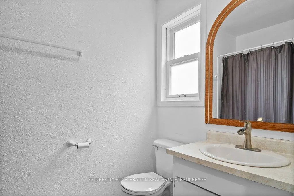 150 Shoreline Crescent