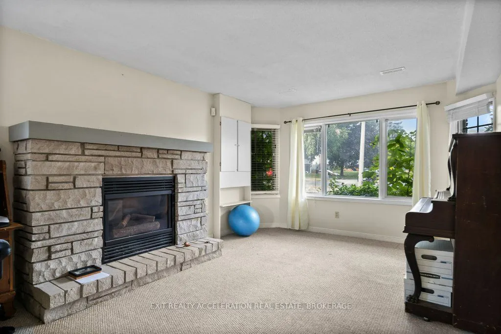 150 Shoreline Crescent