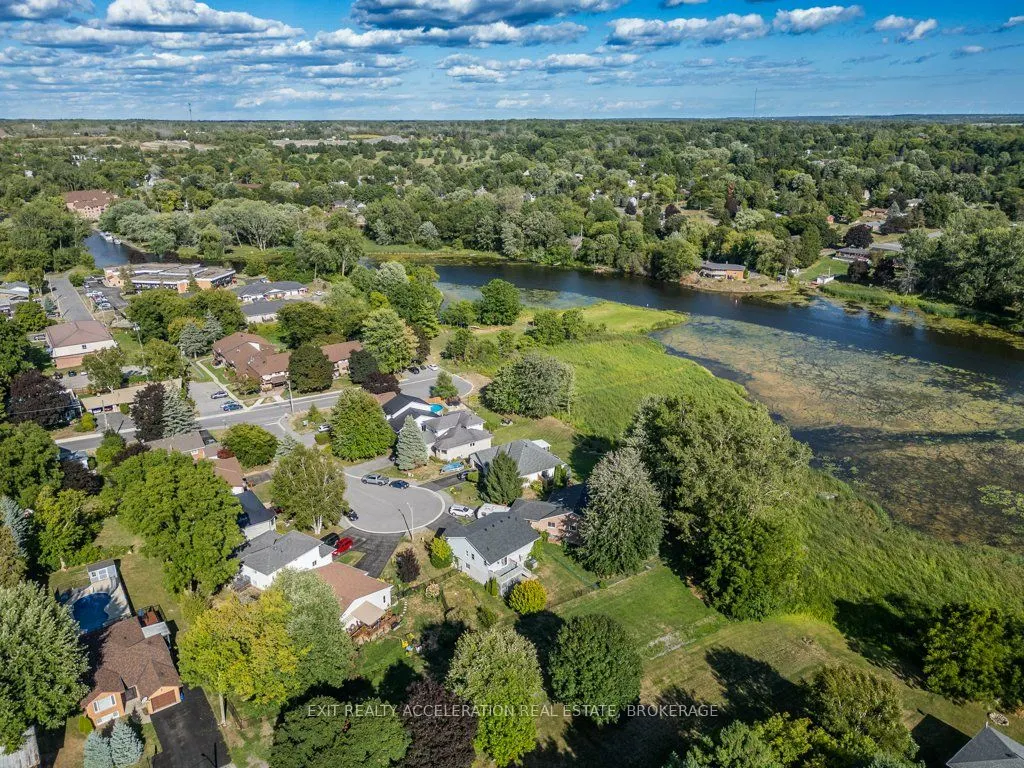 150 Shoreline Crescent