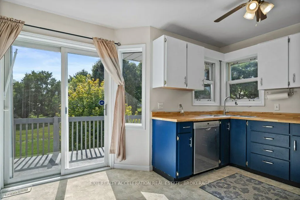 150 Shoreline Crescent