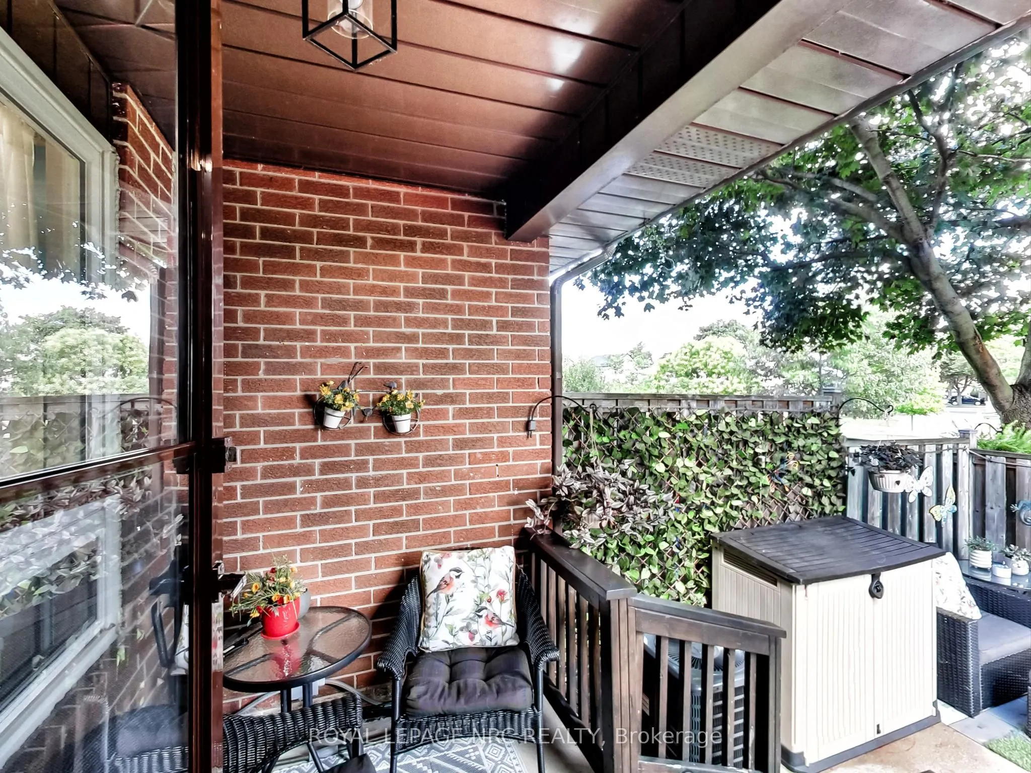 59 Queenslea Drive, #17