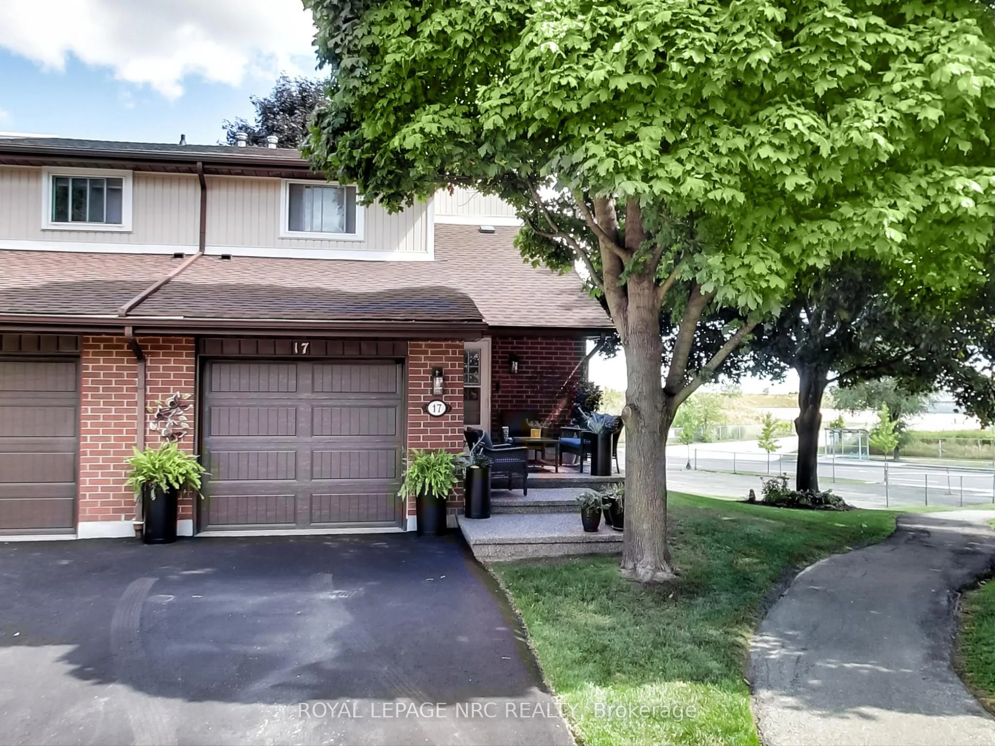 59 Queenslea Drive, #17