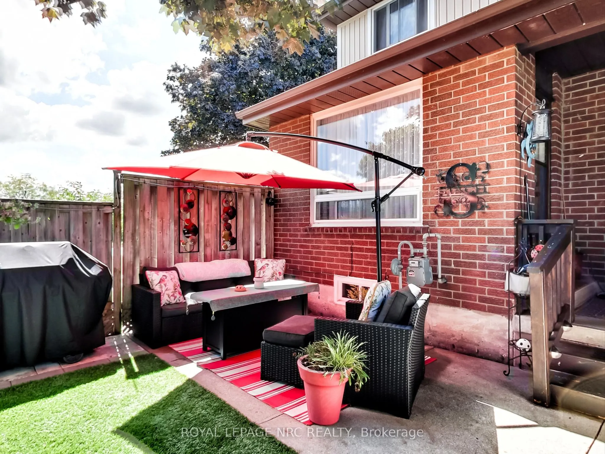 59 Queenslea Drive, #17
