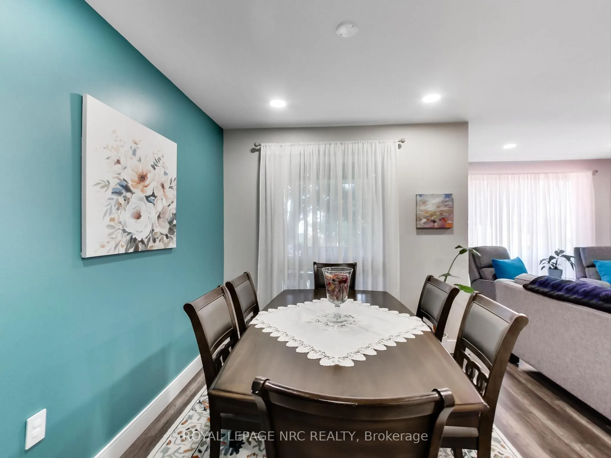59 Queenslea Drive, #17