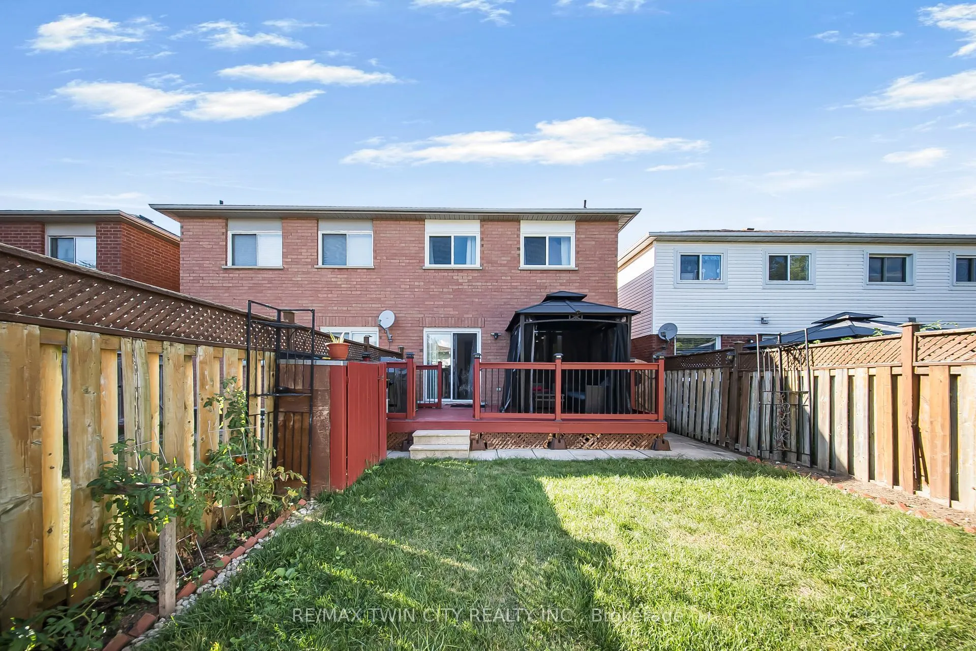 75 Stonecairn Drive