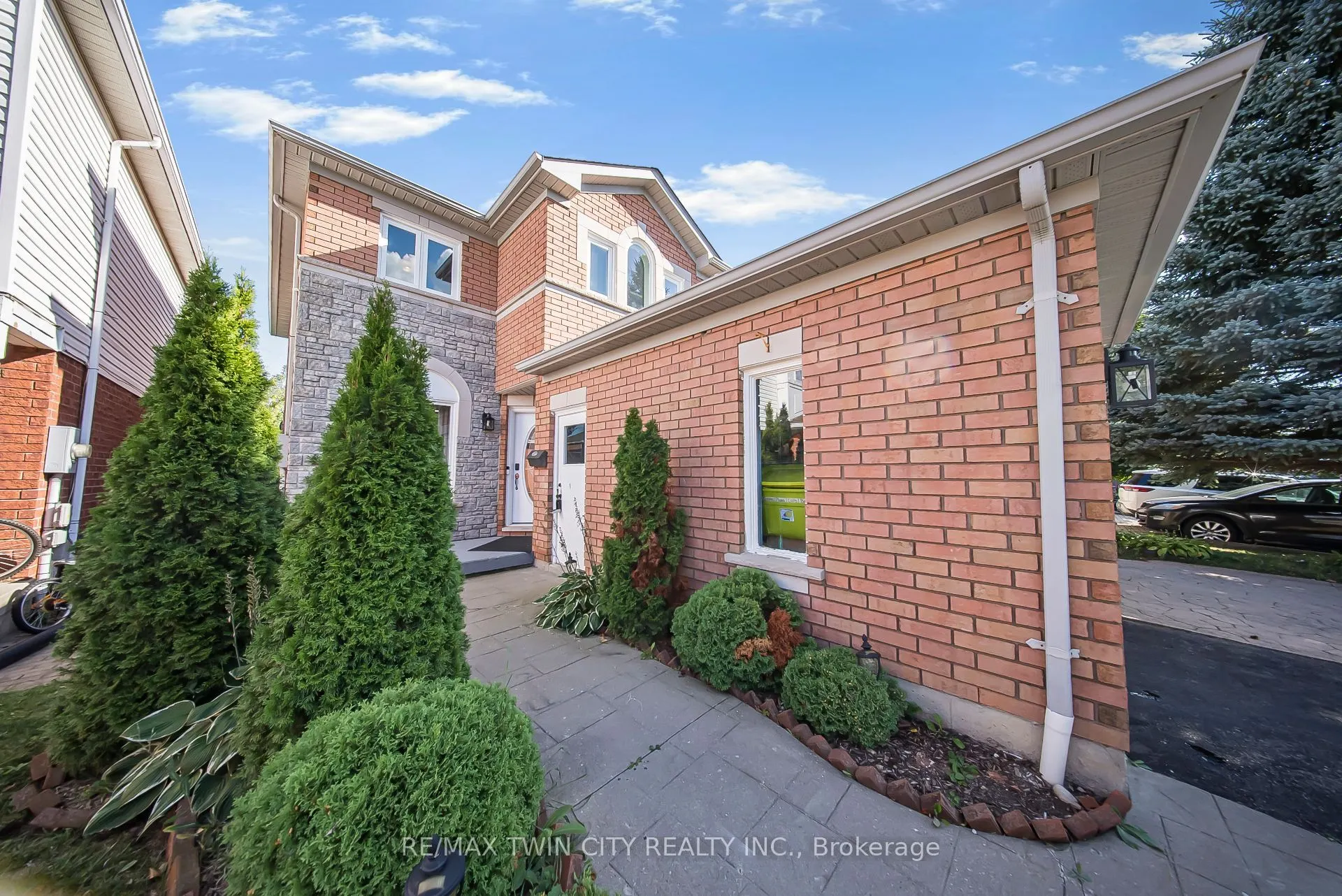 75 Stonecairn Drive