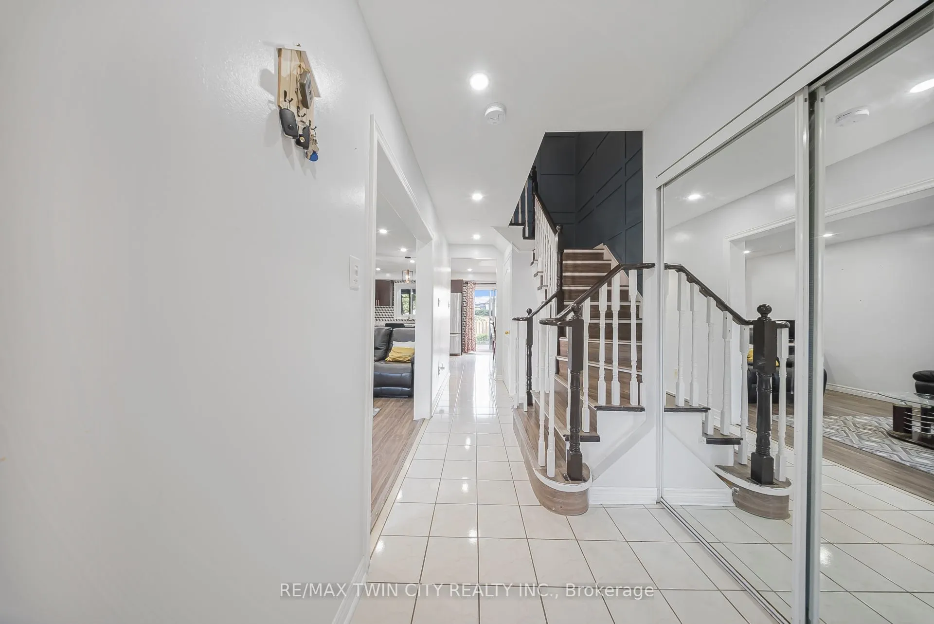 75 Stonecairn Drive