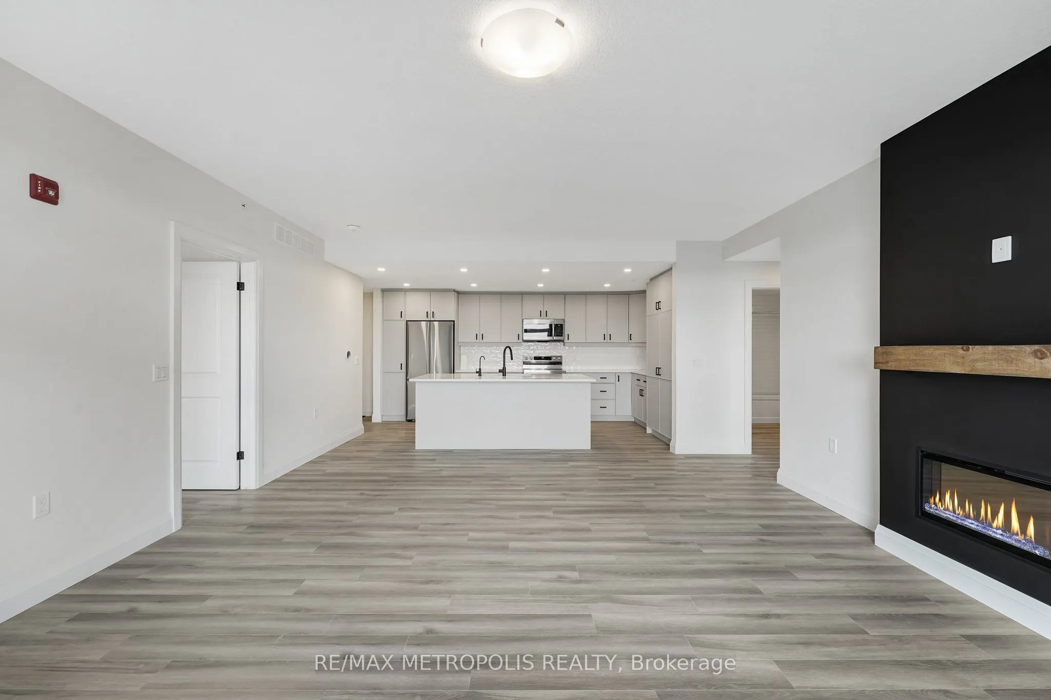 99B Farley Road, #407