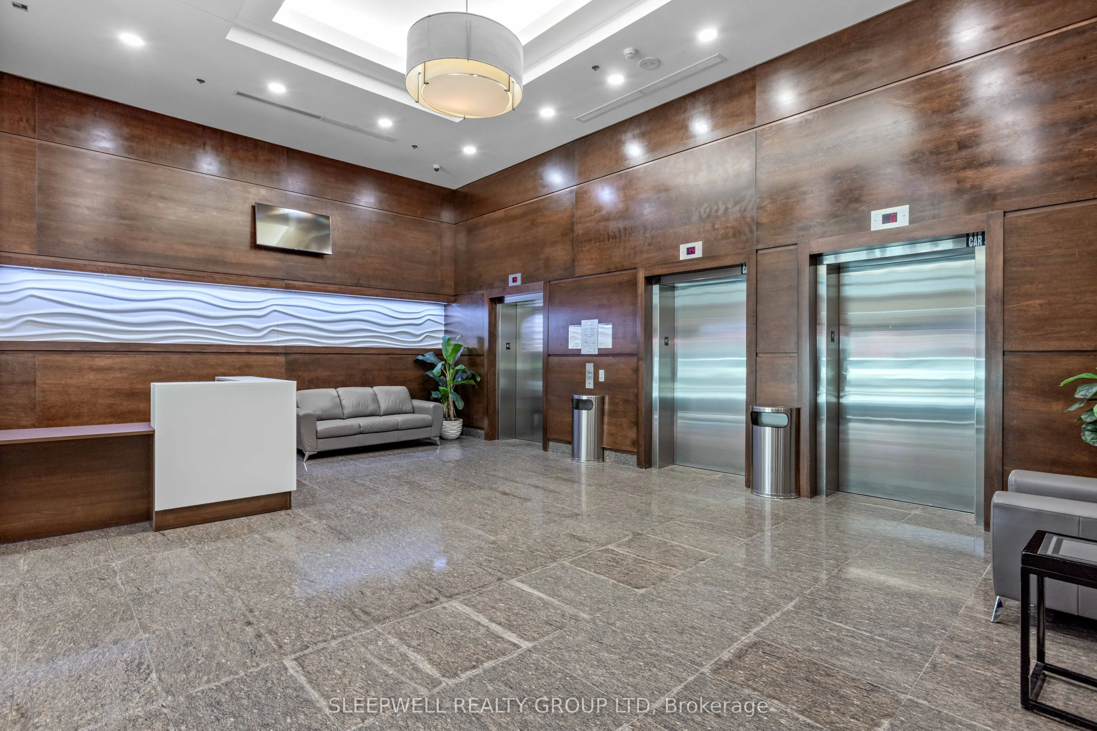 238 Besserer Street, #1212