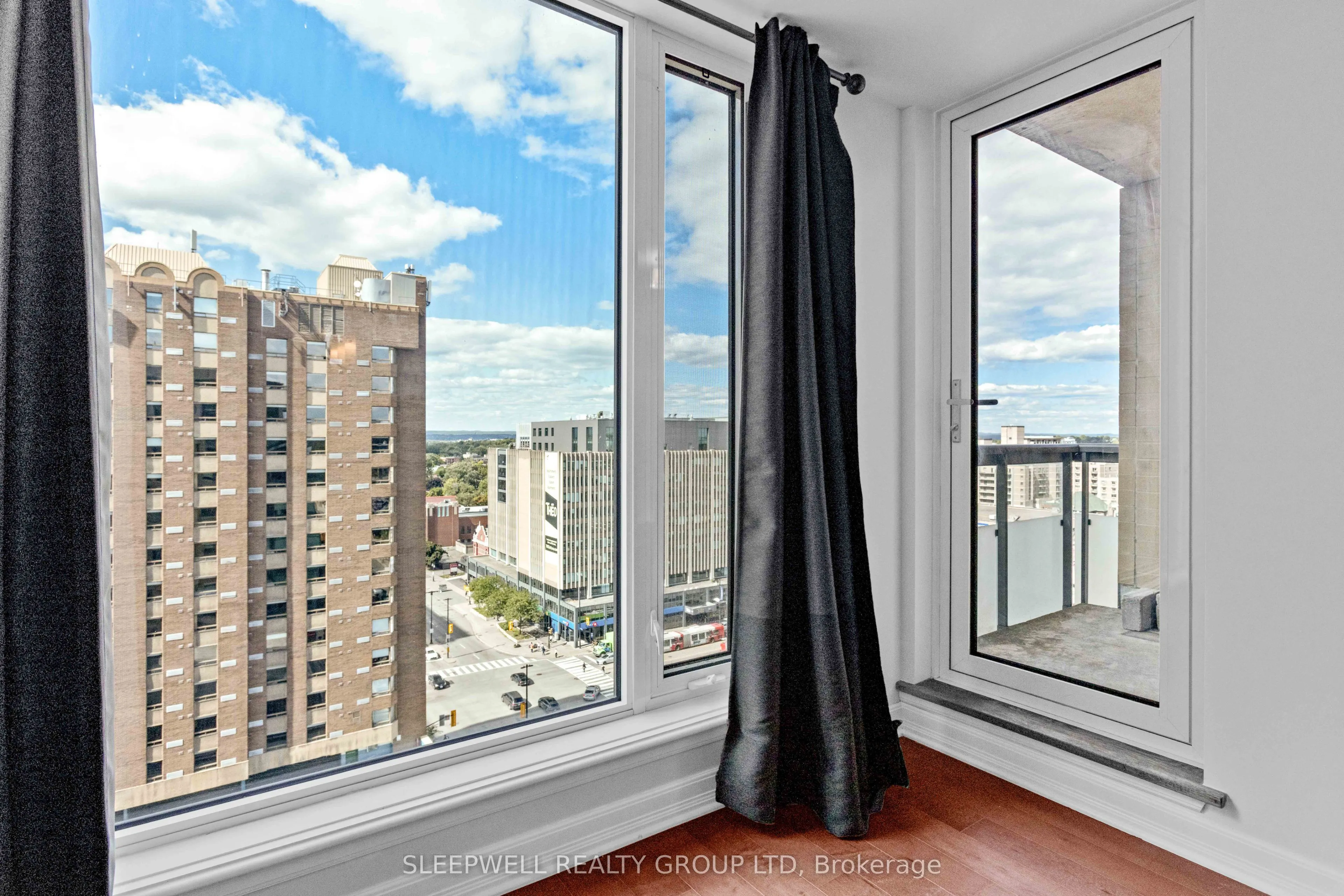 238 Besserer Street, #1212