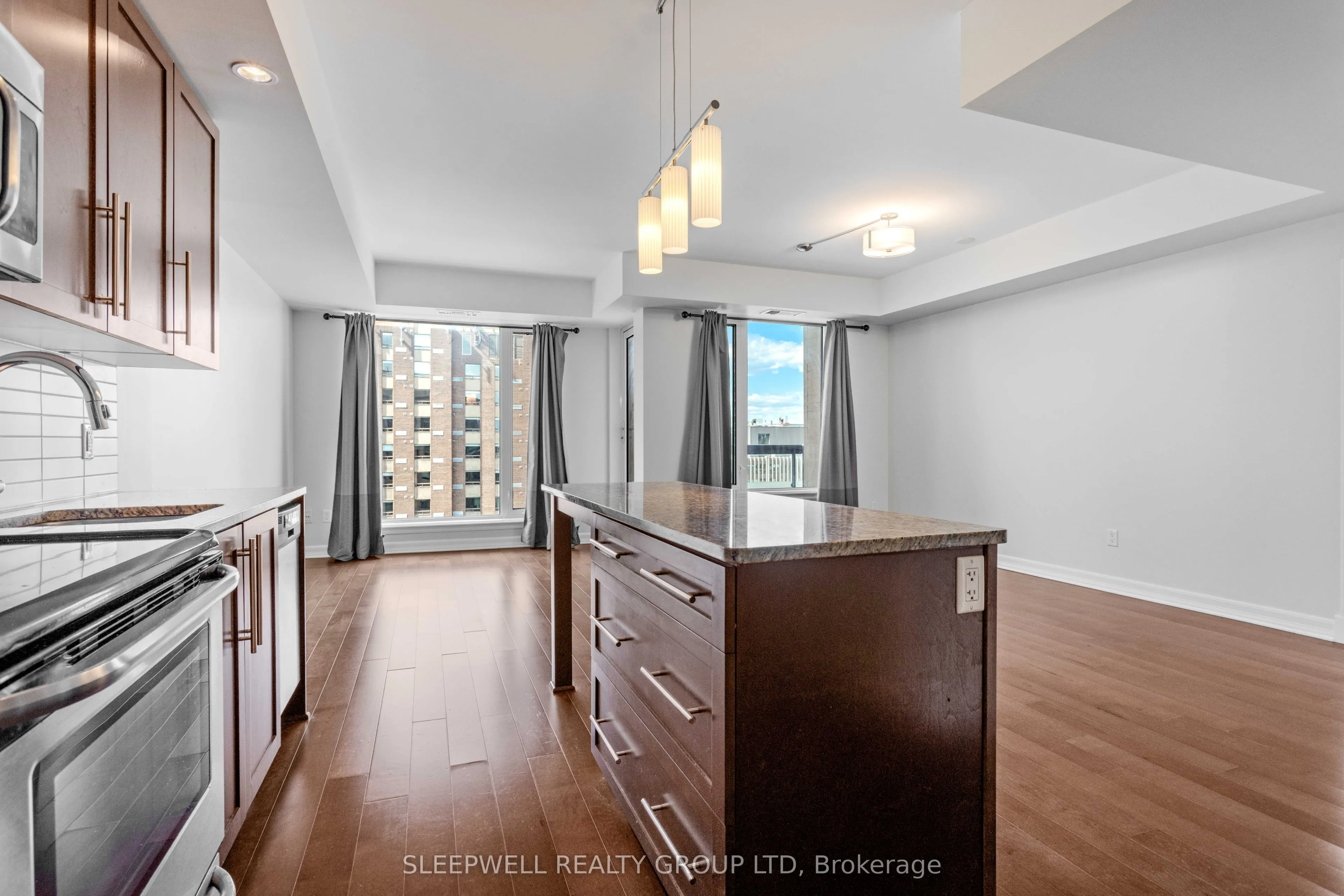 238 Besserer Street, #1212