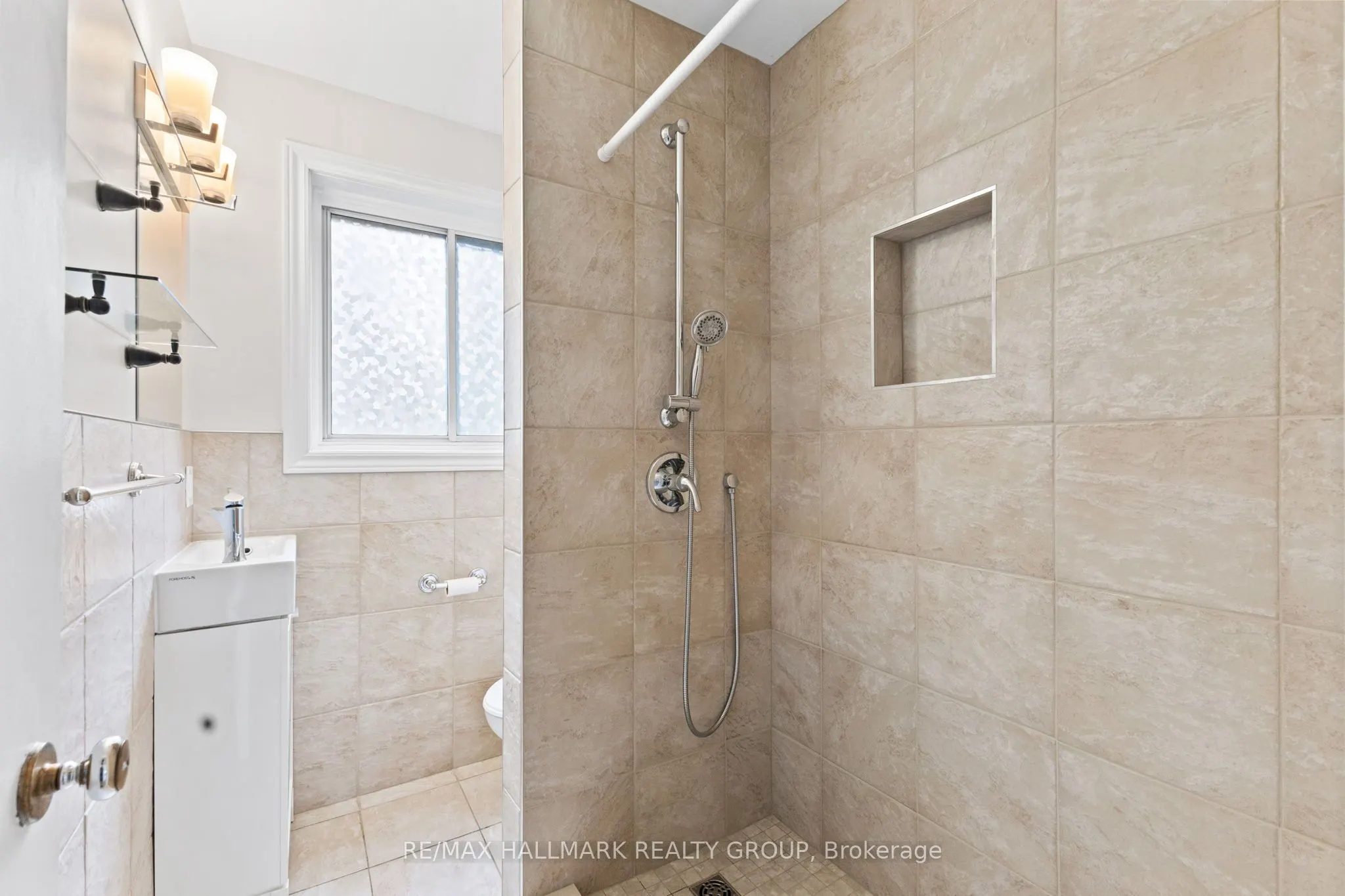 1215 Willowdale Avenue, #1217