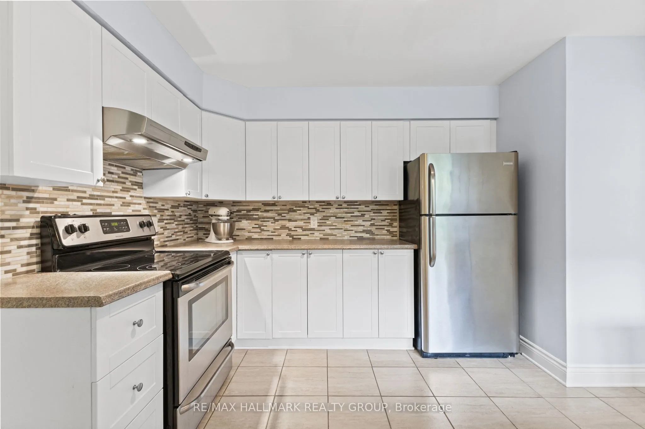 1215 Willowdale Avenue, #1217