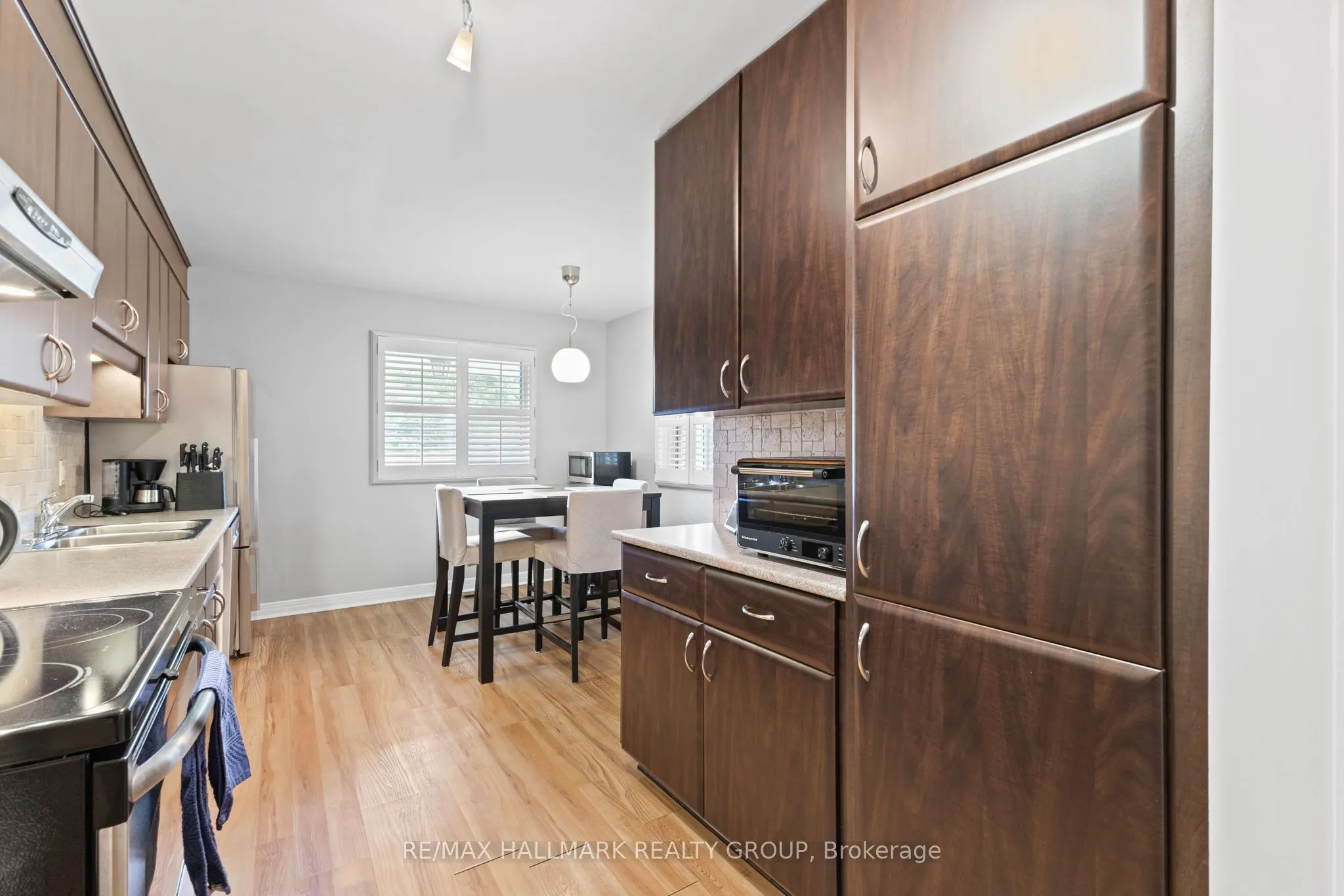 1215 Willowdale Avenue, #1217