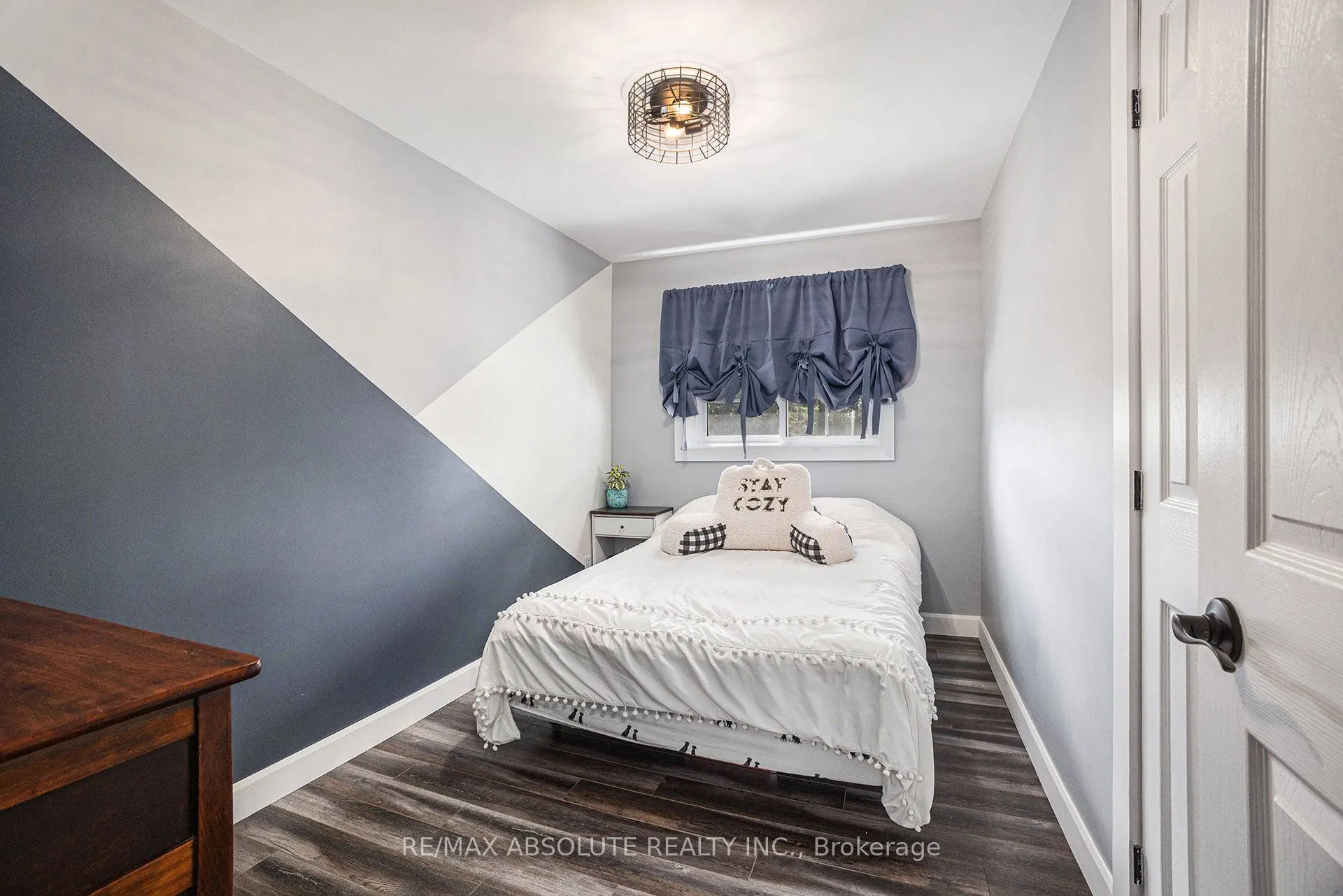 1494 McLachlan Road