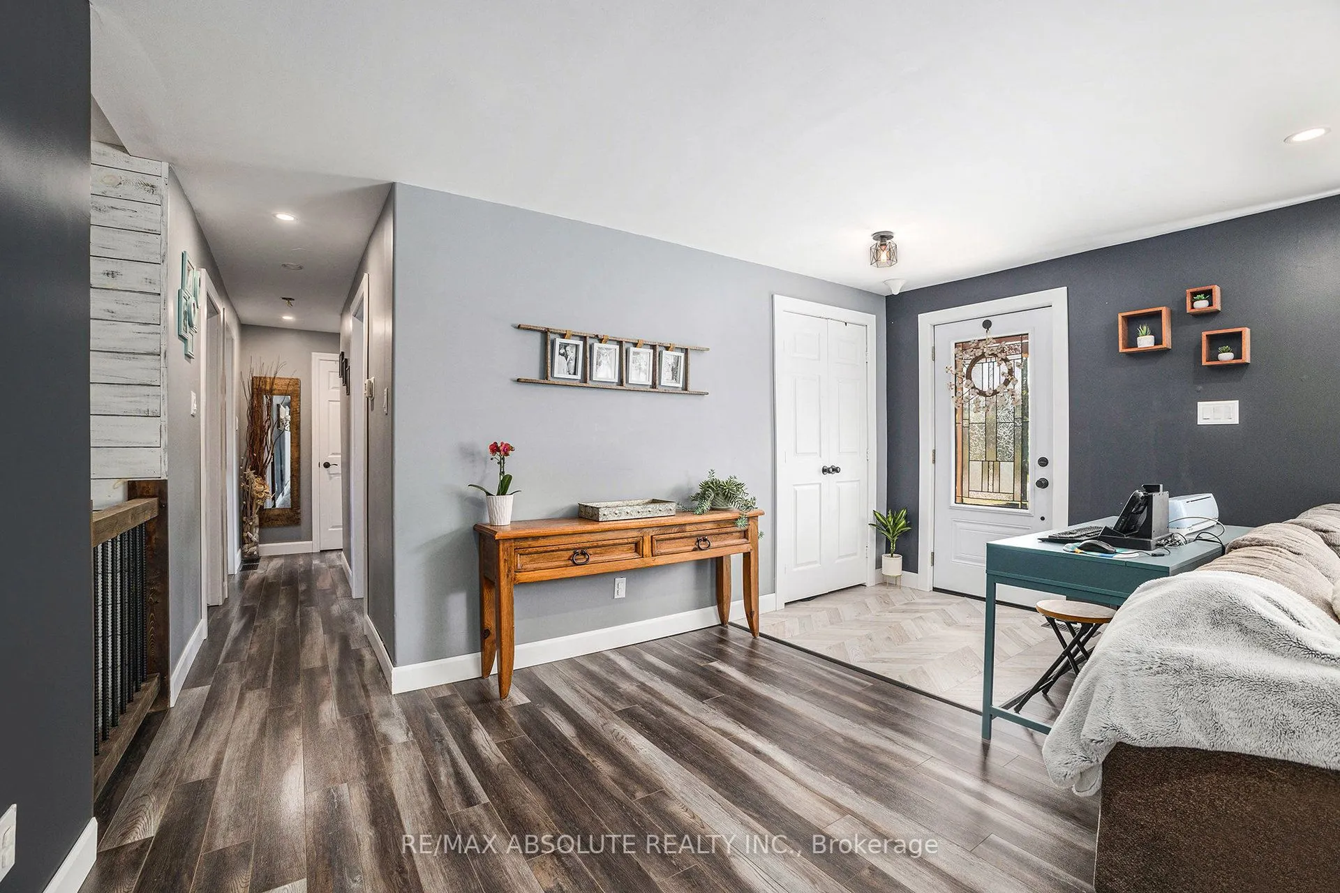1494 McLachlan Road