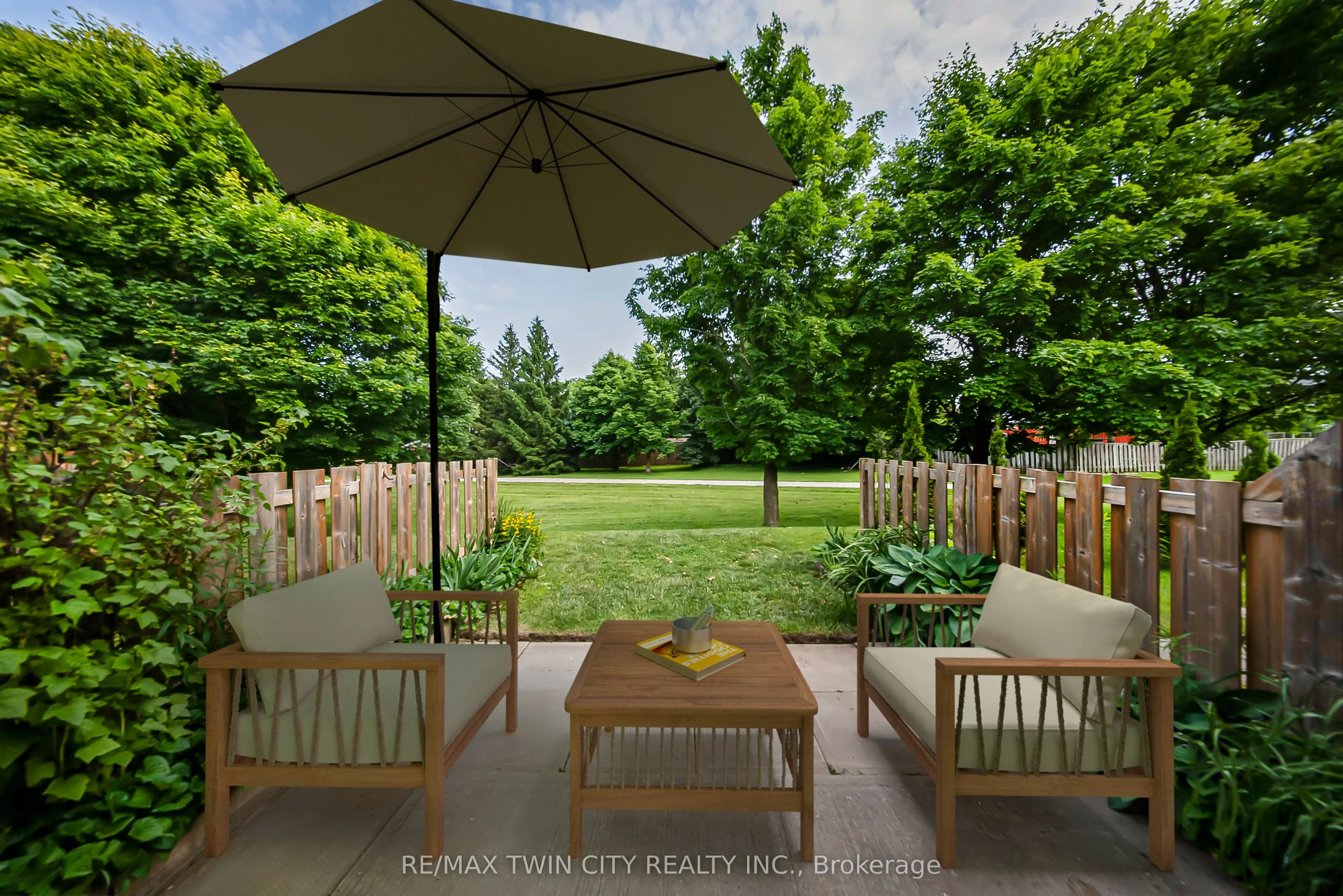 750 Erinbrook Drive, #14