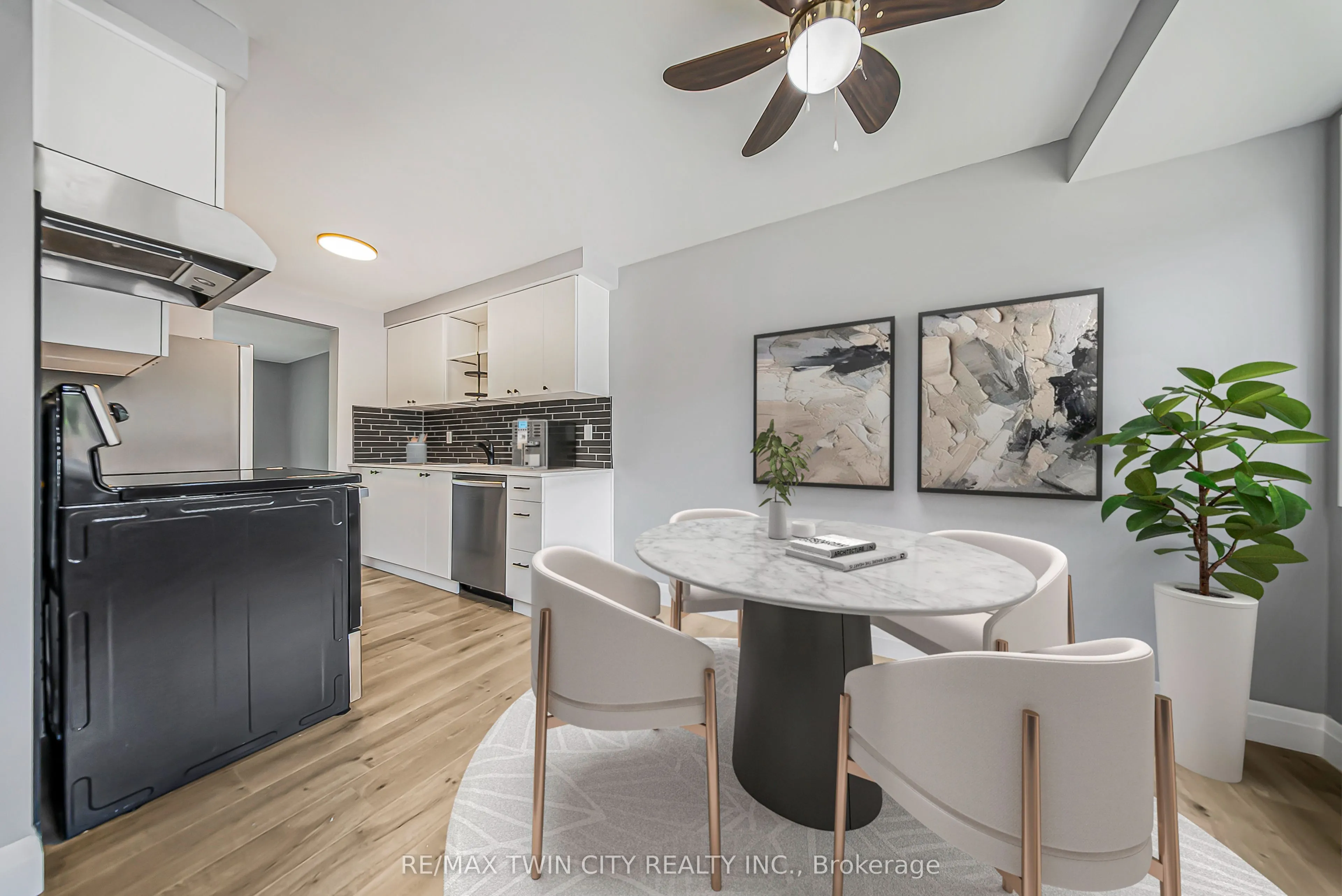 750 Erinbrook Drive, #14