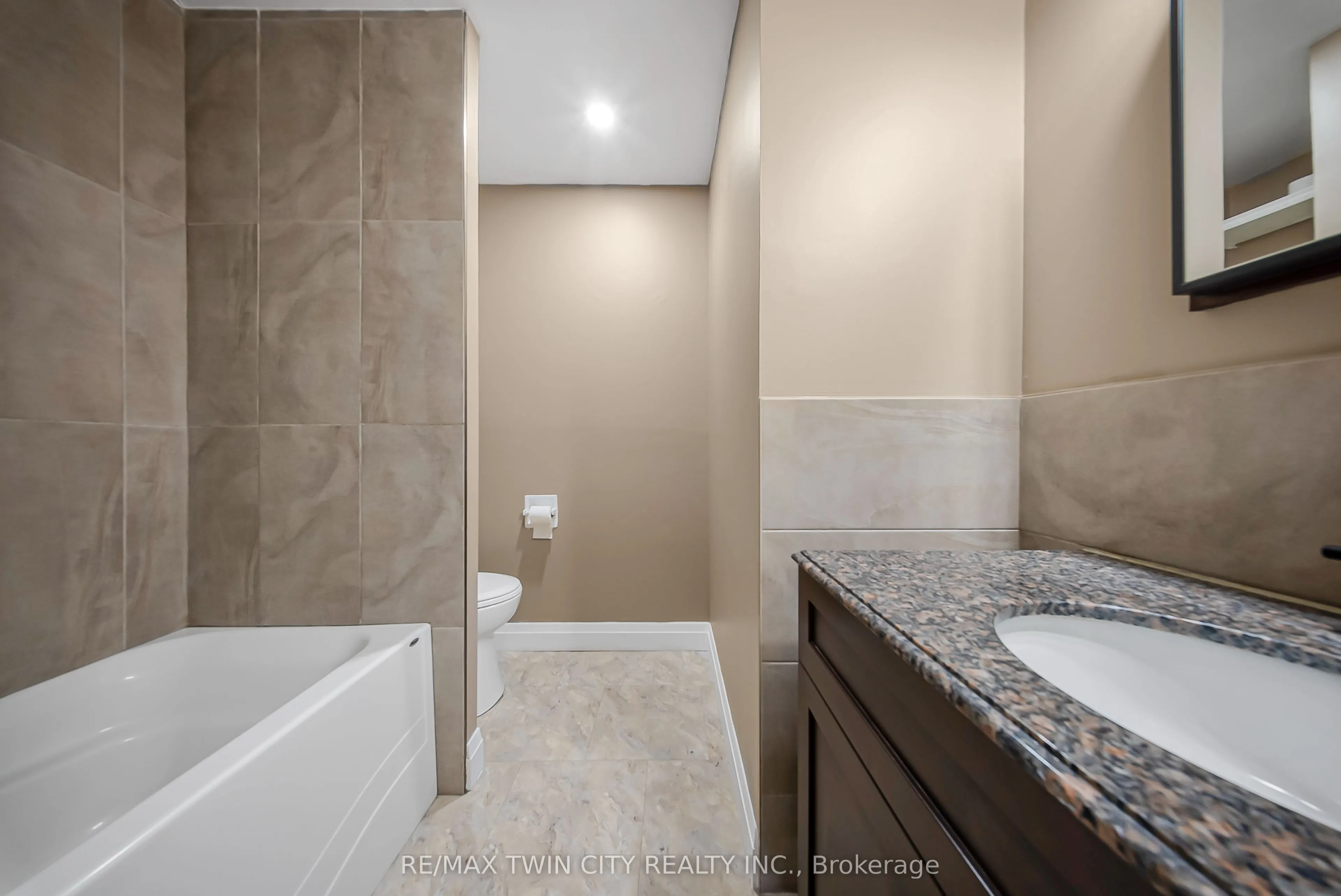 750 Erinbrook Drive, #14