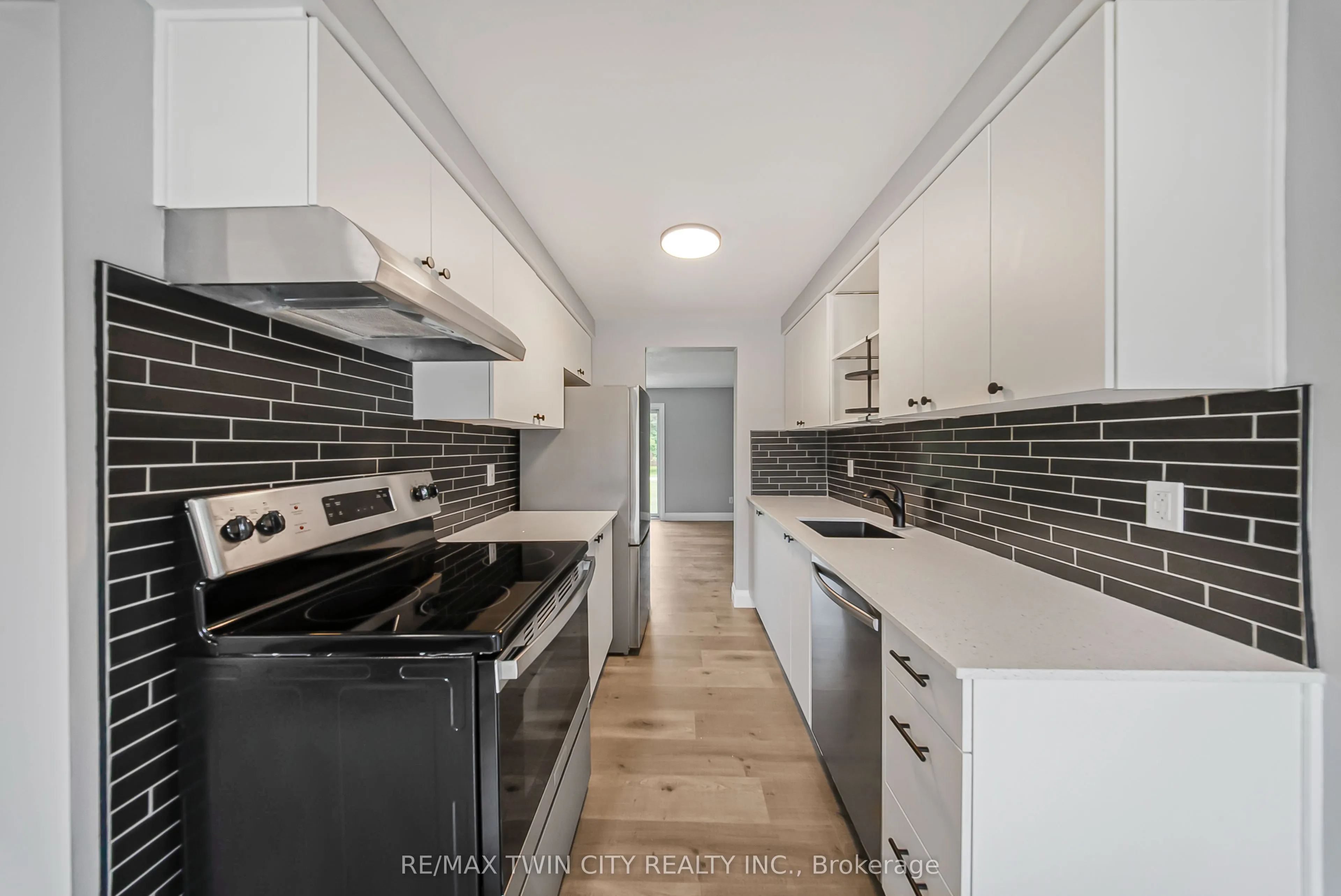 750 Erinbrook Drive, #14