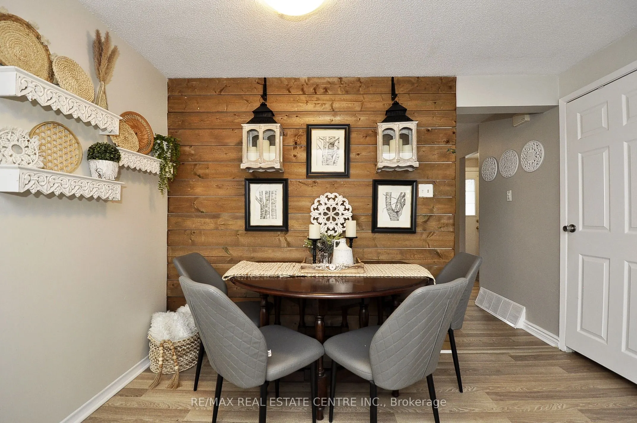 279 Sandowne Drive, #21