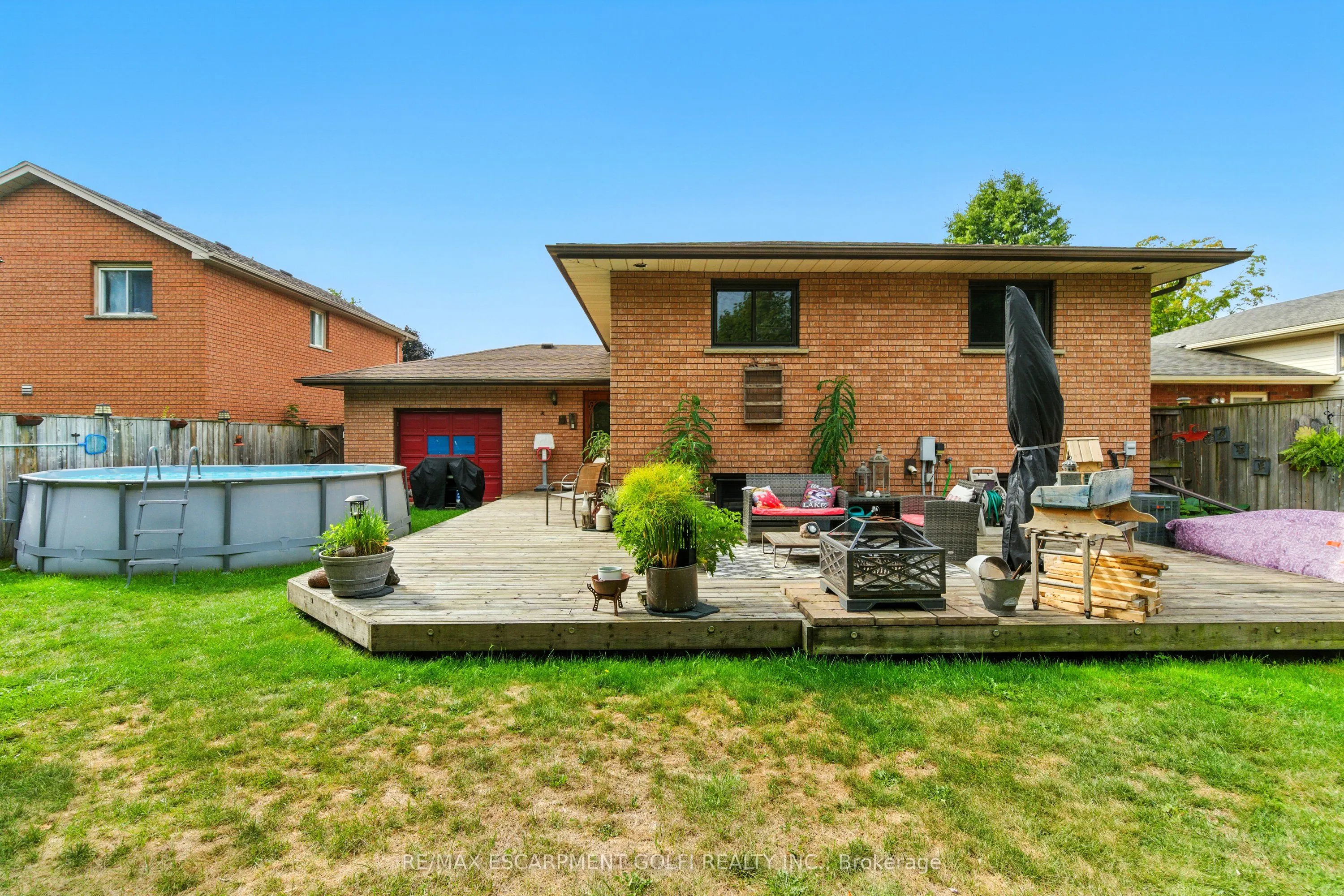 26 Adelaide Avenue