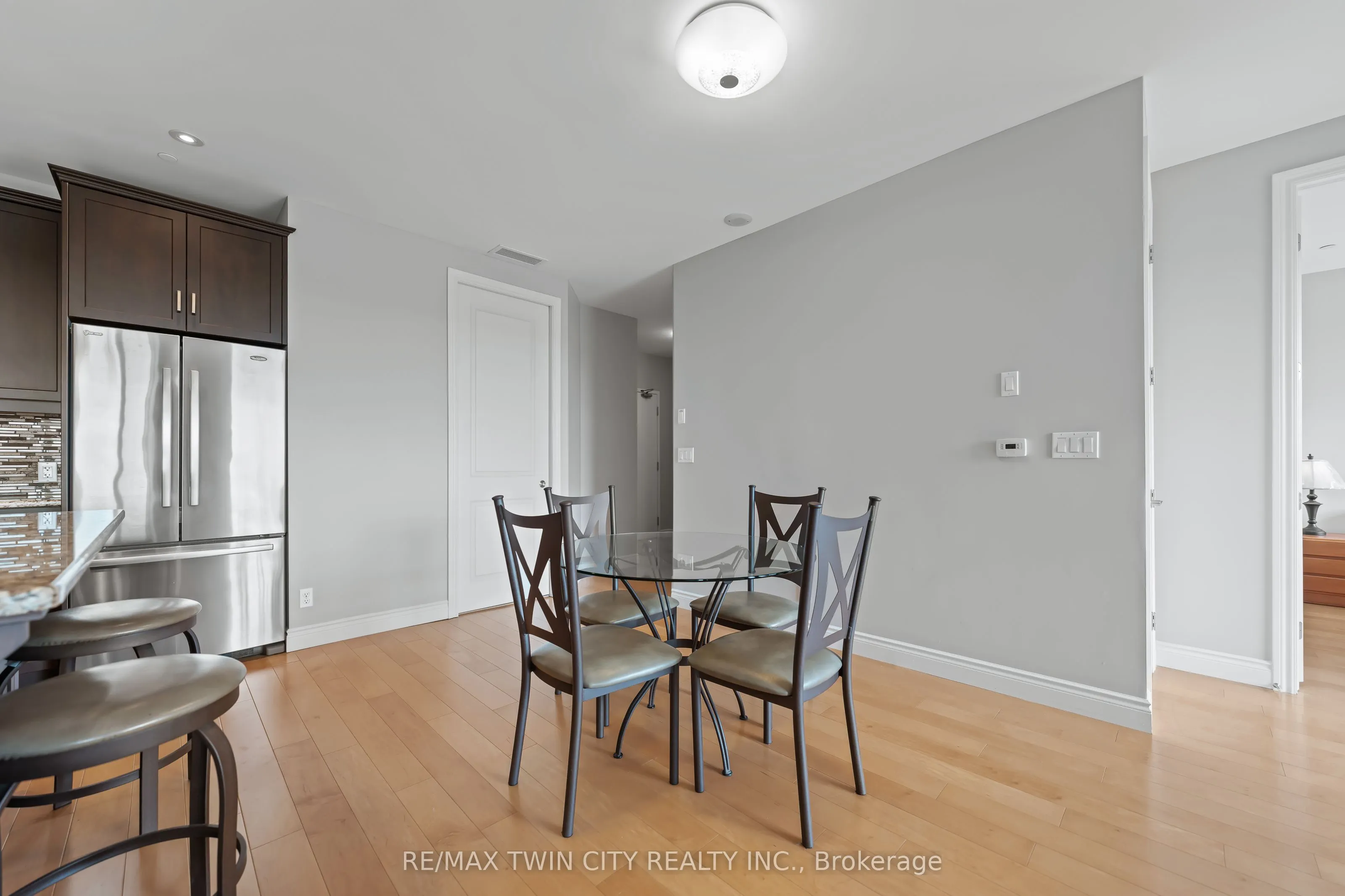 223 Erb Street W, #706
