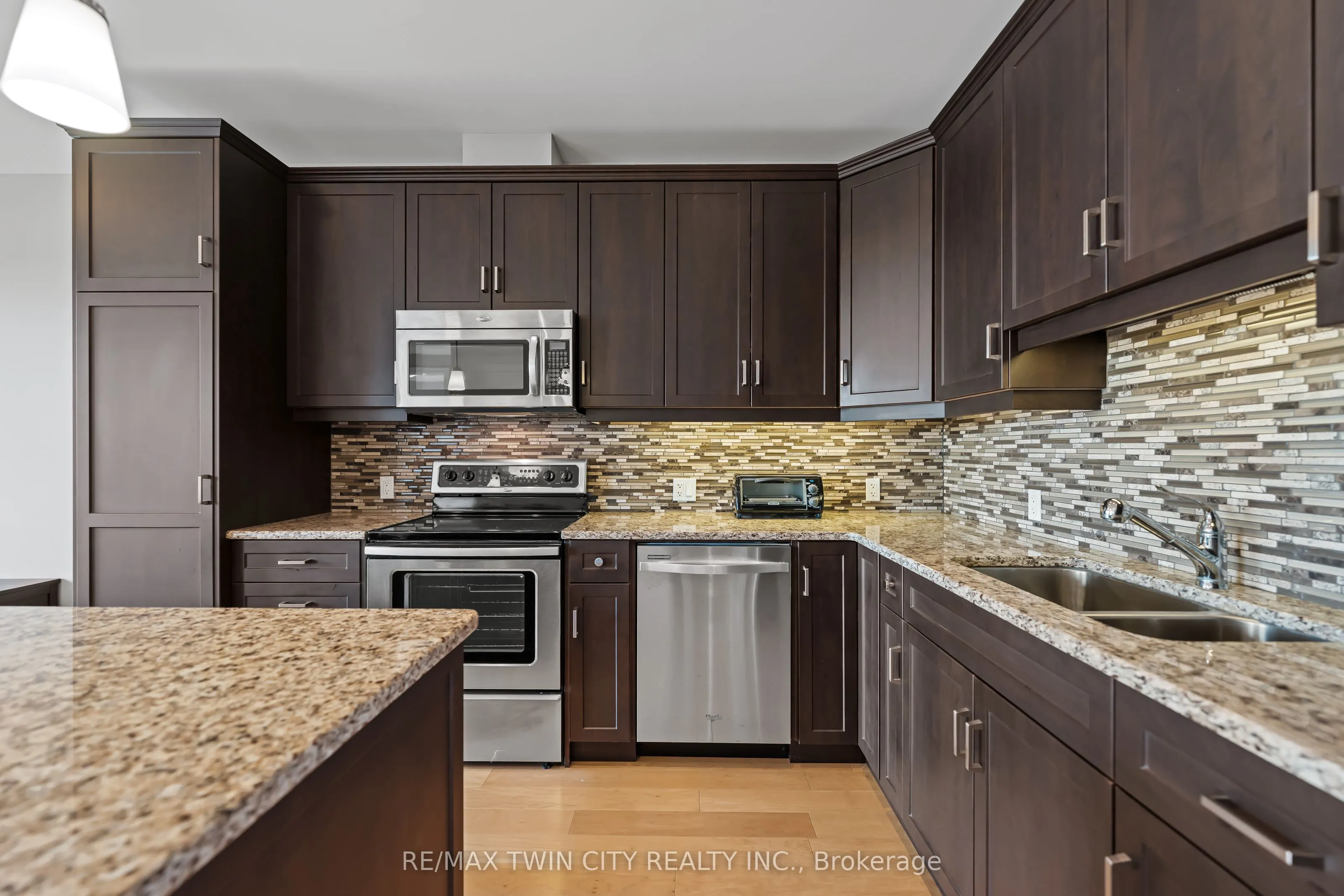223 Erb Street W, #706
