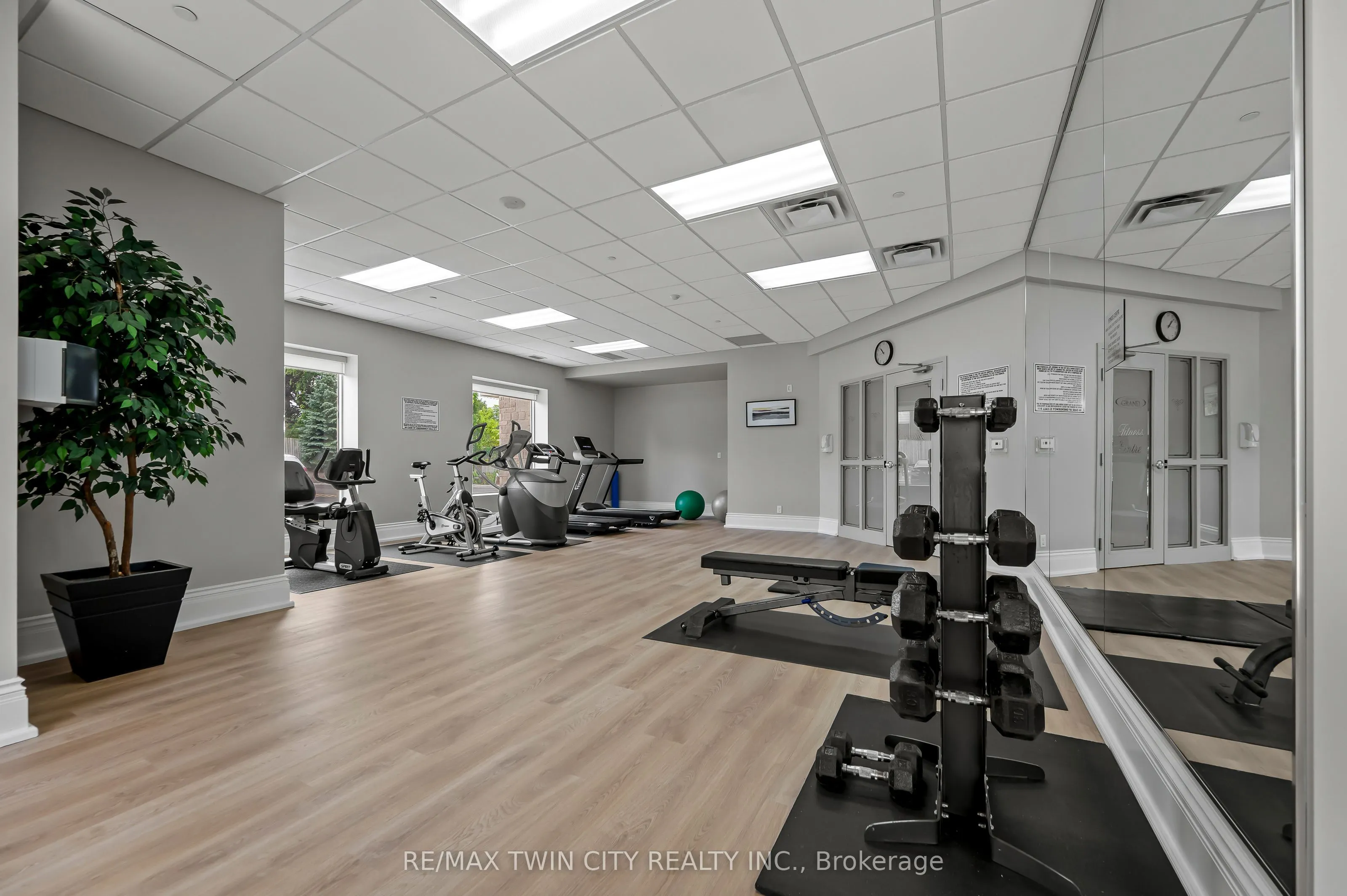 223 Erb Street W, #706