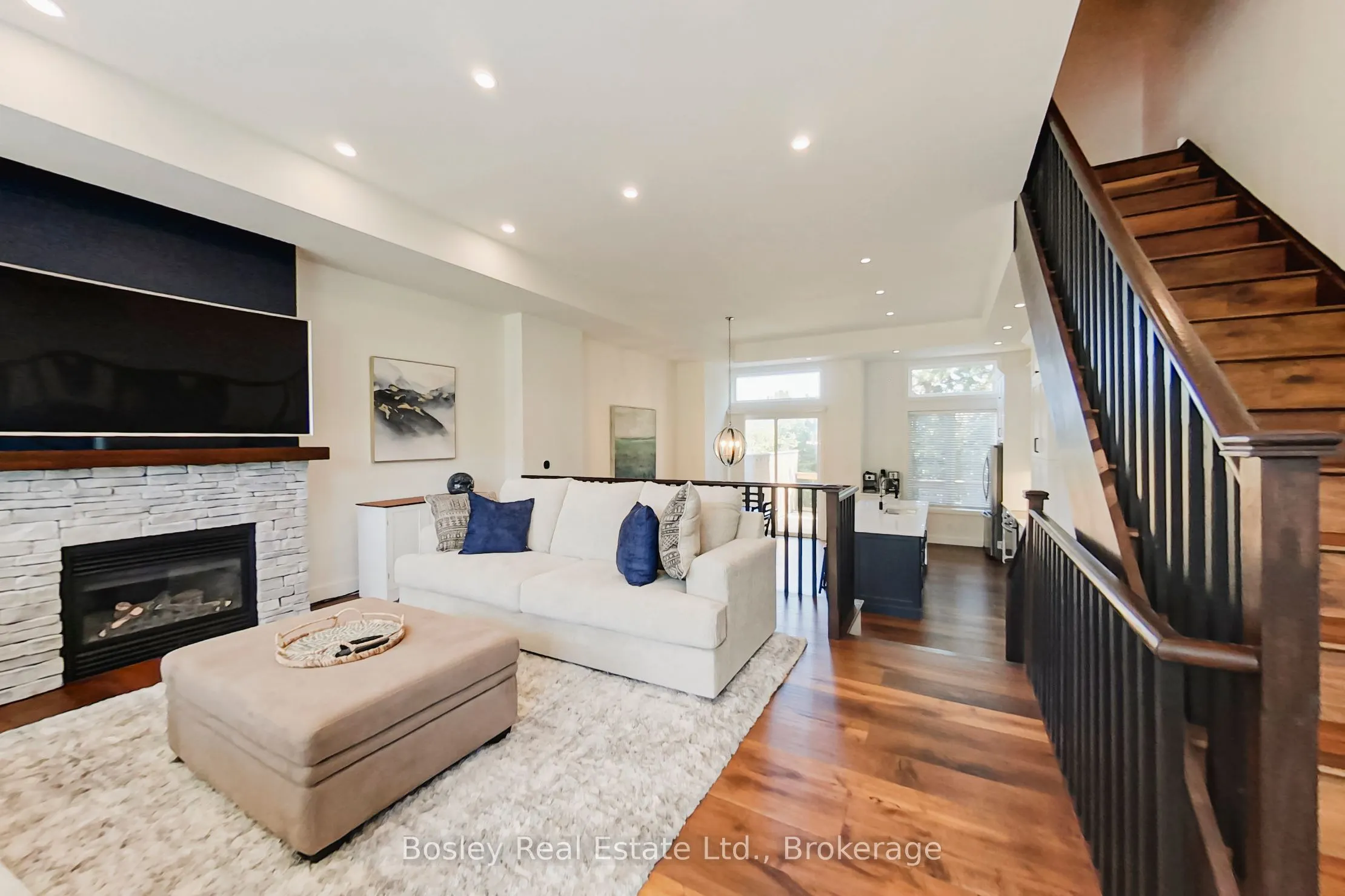 104 Farmgate Road, #8