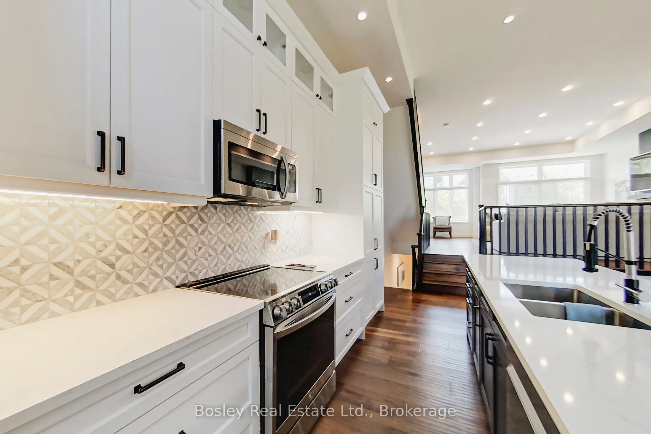 104 Farmgate Road, #8