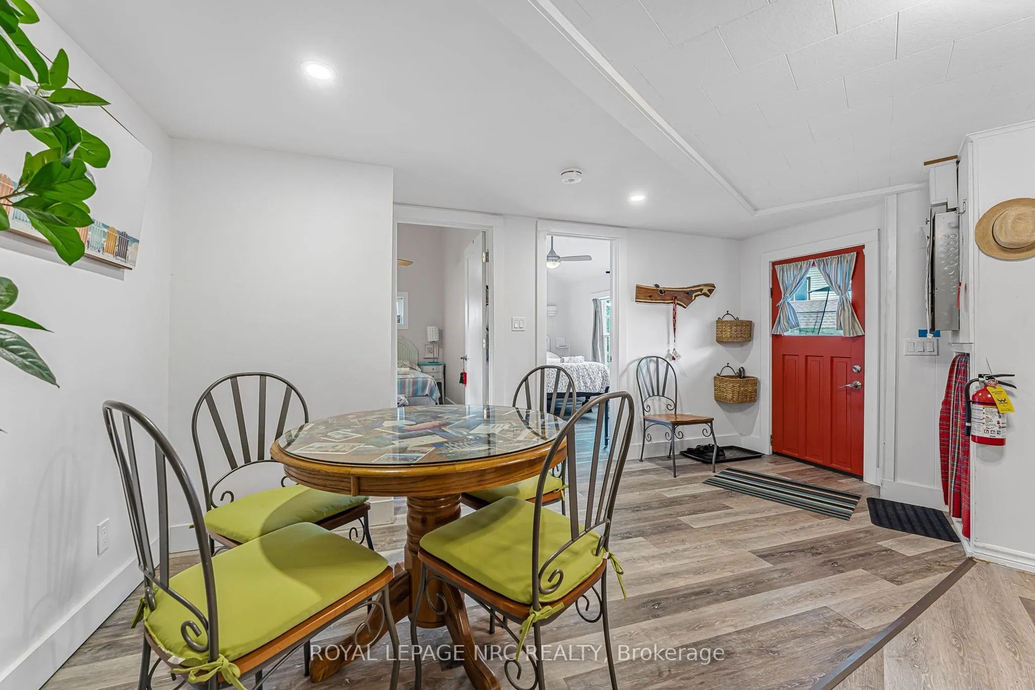 3983 Victoria Road