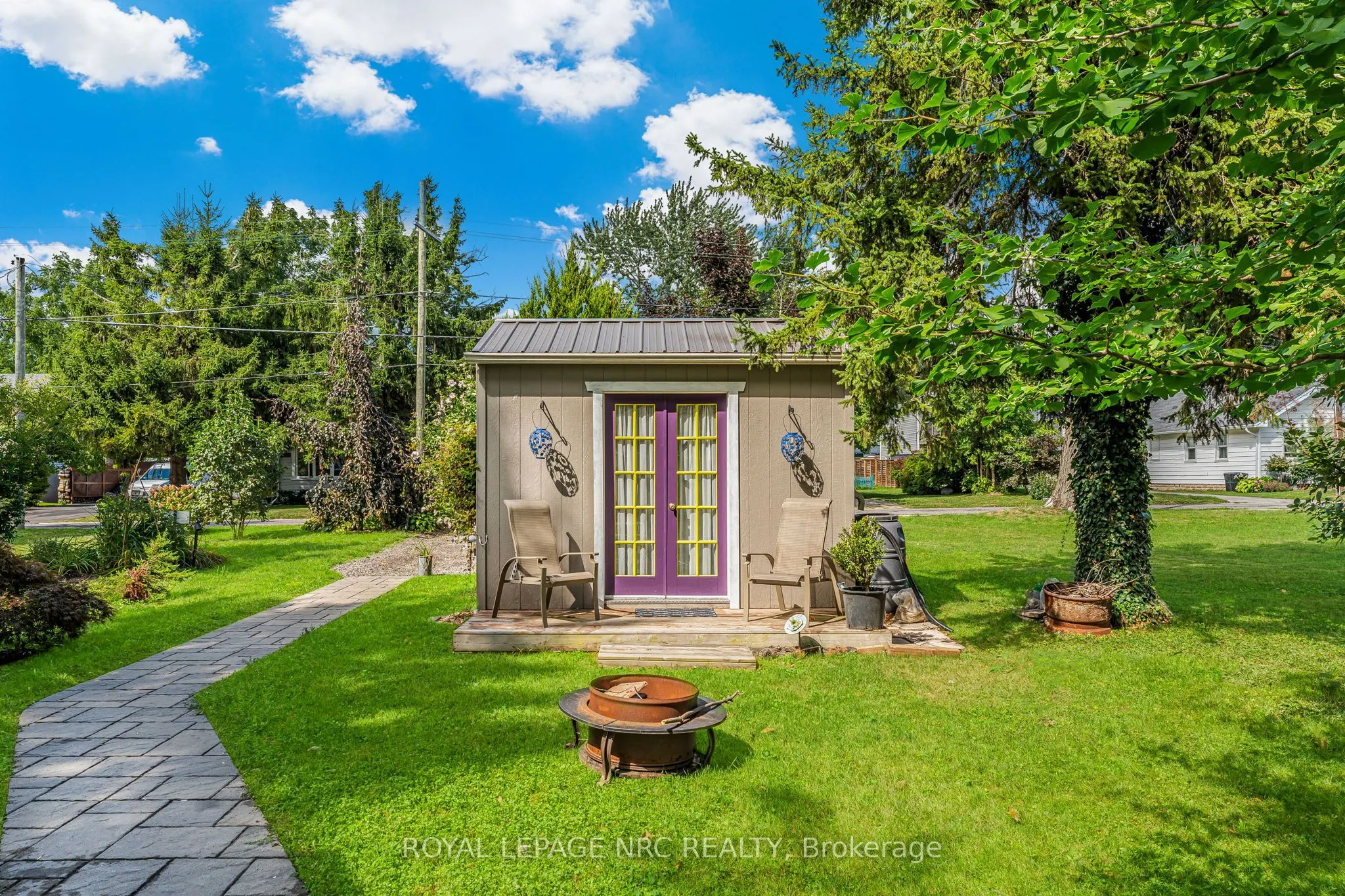 3983 Victoria Road