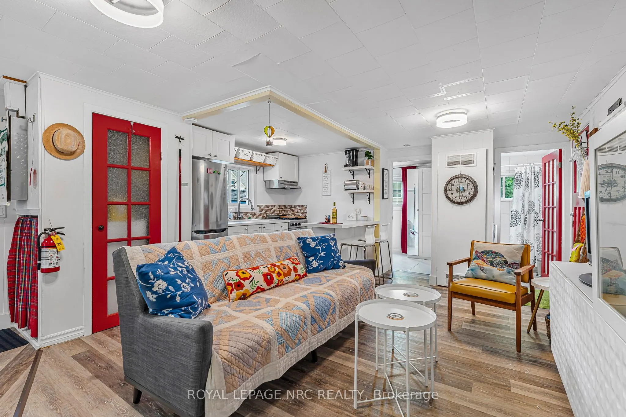 3983 Victoria Road
