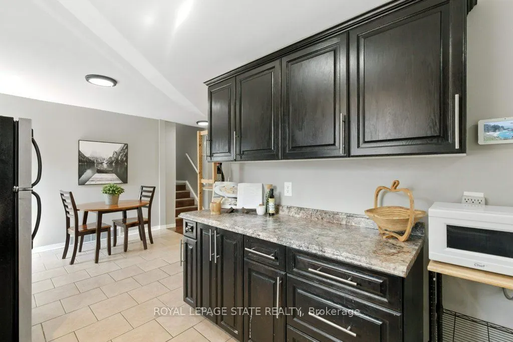 19 Lampman Crescent