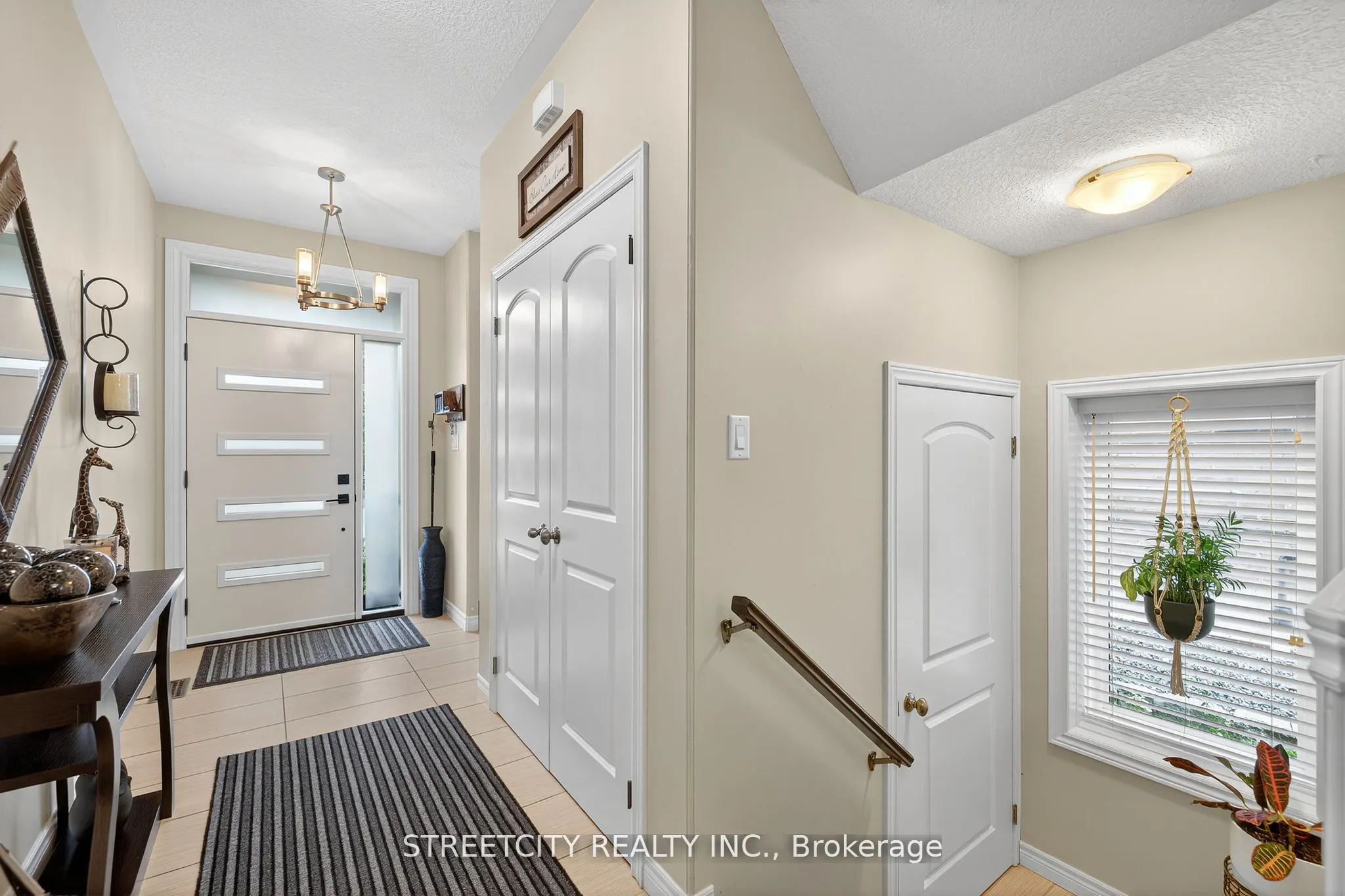 28 Gouda Place