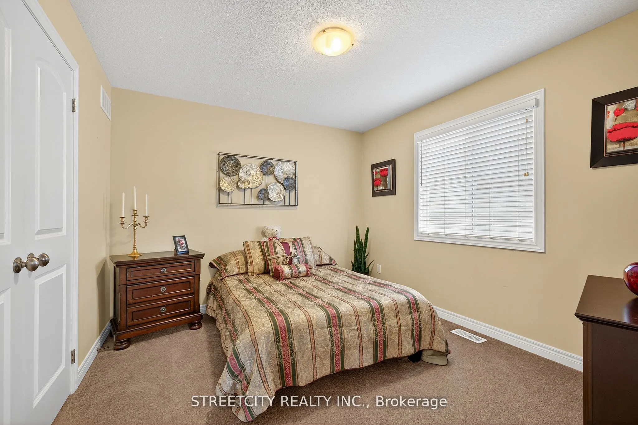 28 Gouda Place