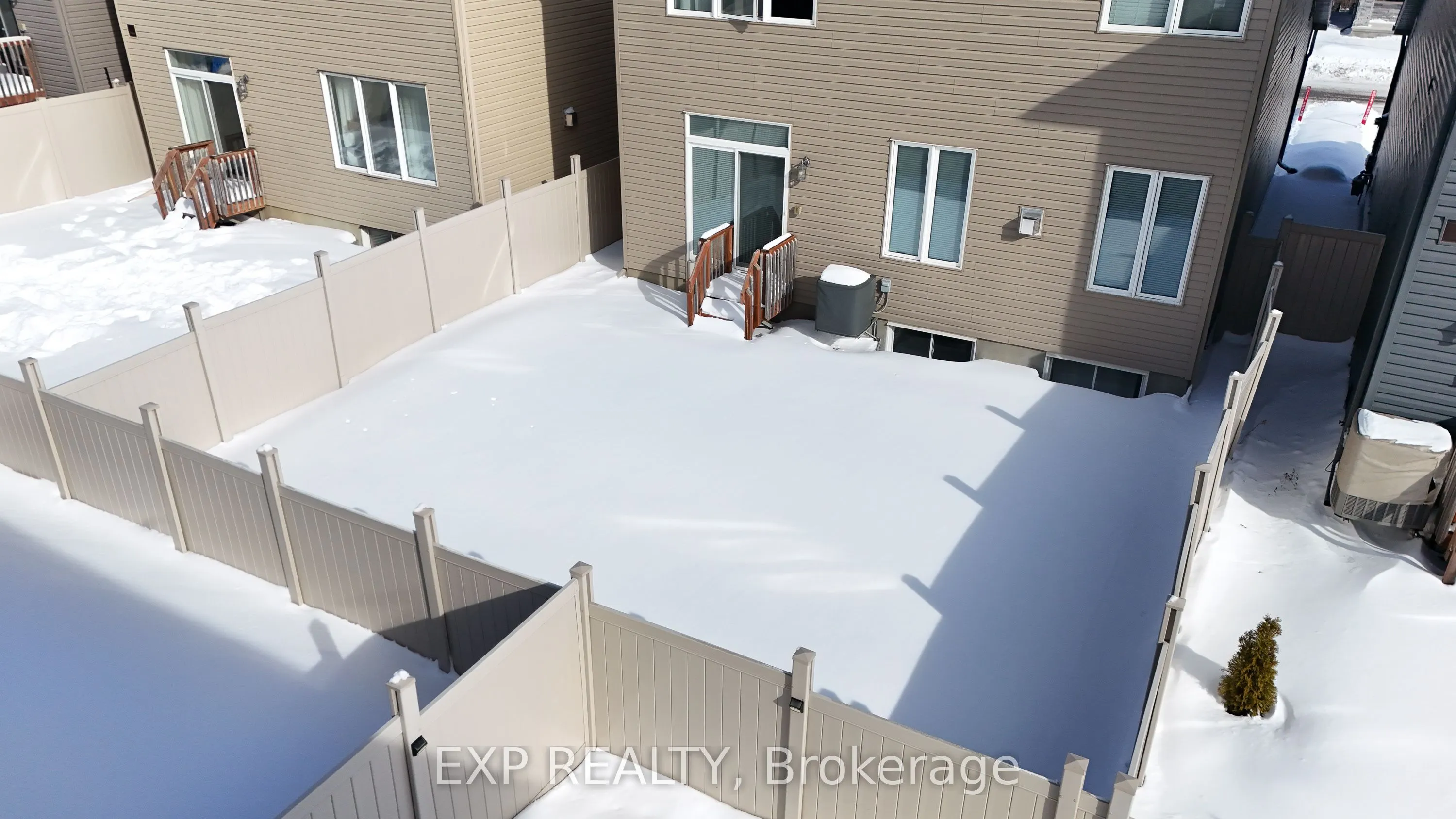 628 Eagle Crest Heights