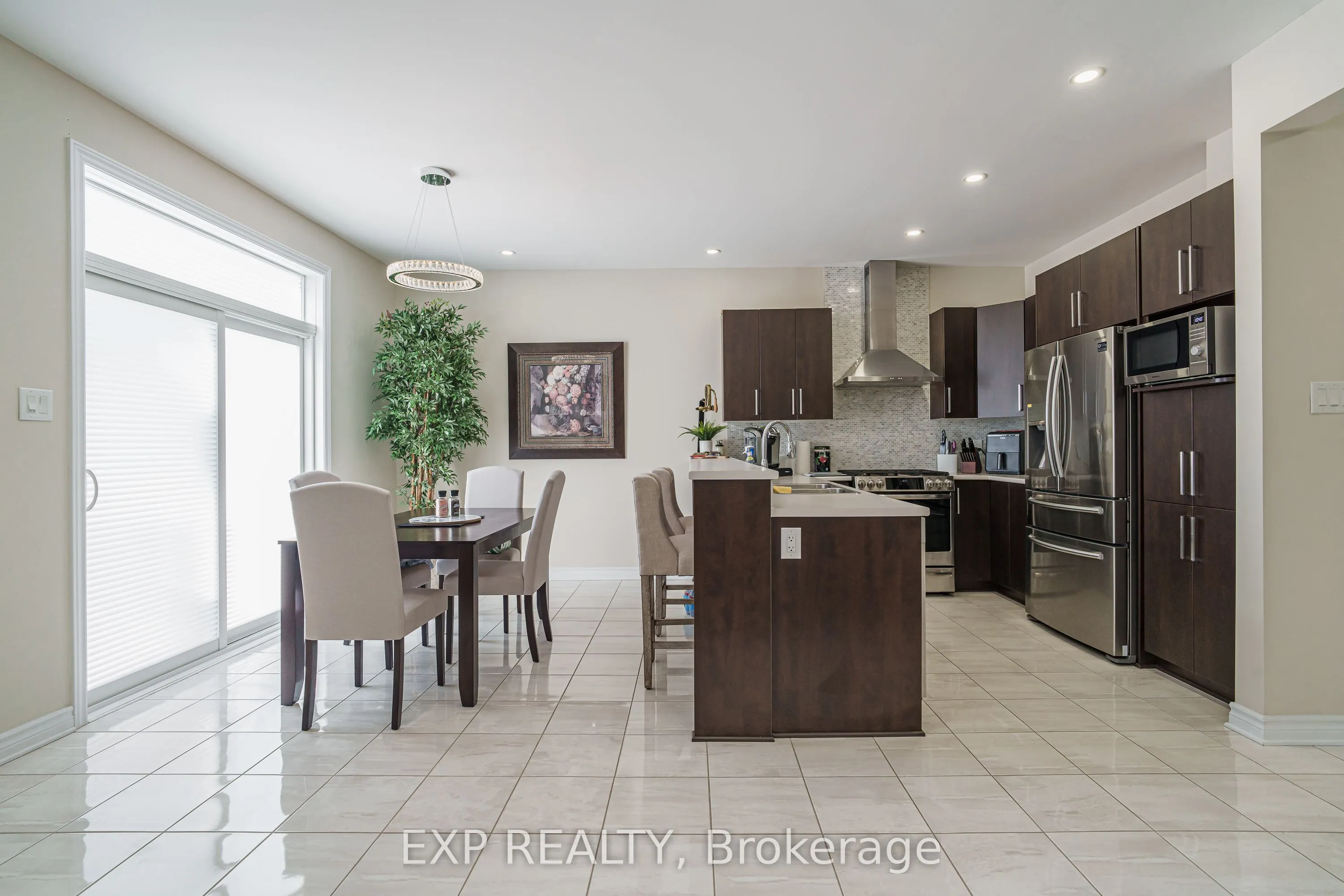 628 Eagle Crest Heights