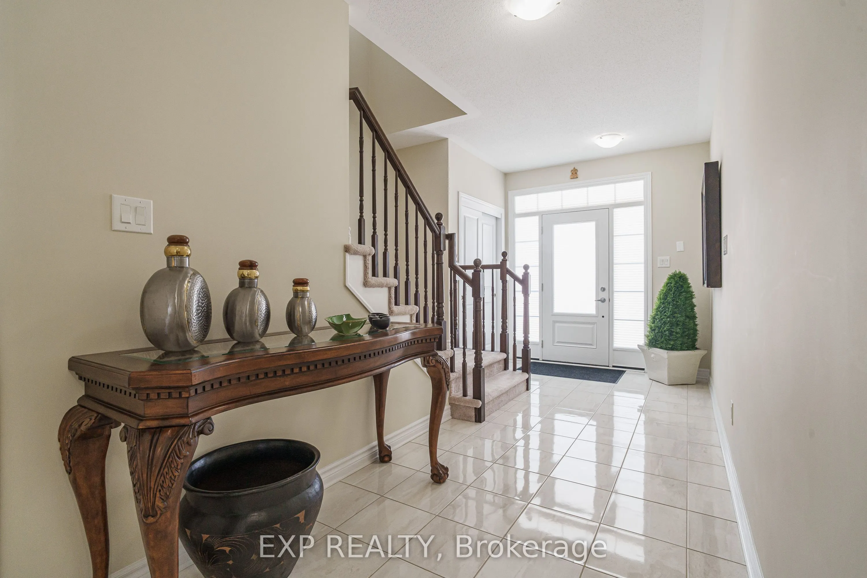 628 Eagle Crest Heights
