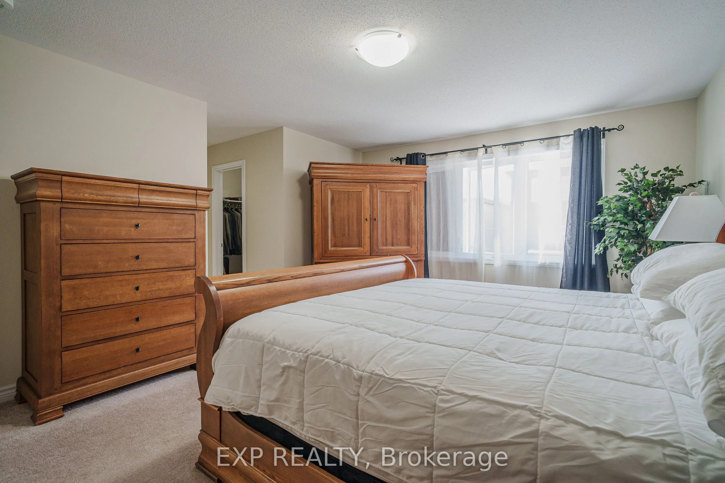 628 Eagle Crest Heights