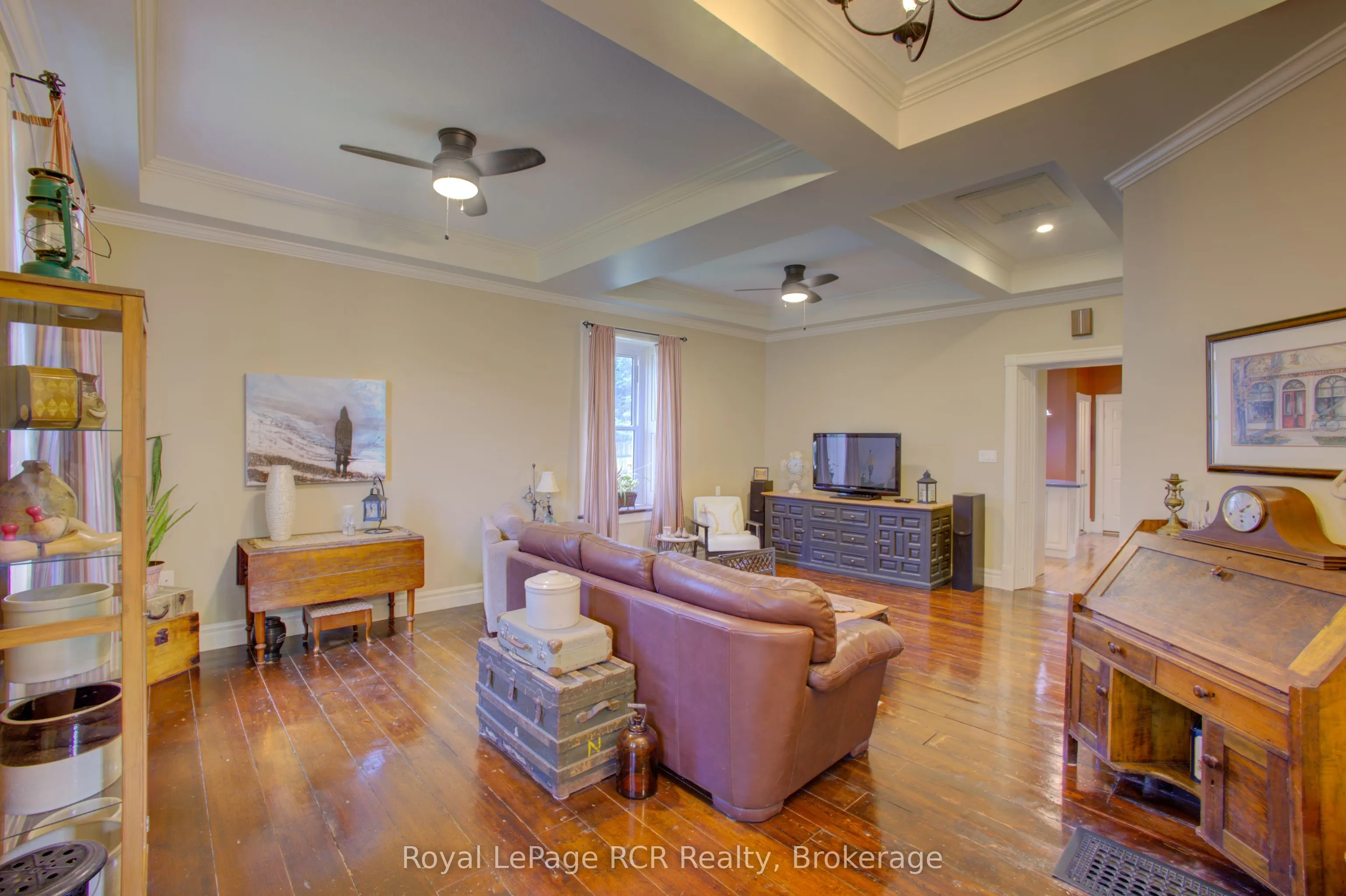 134 Frederick Street E