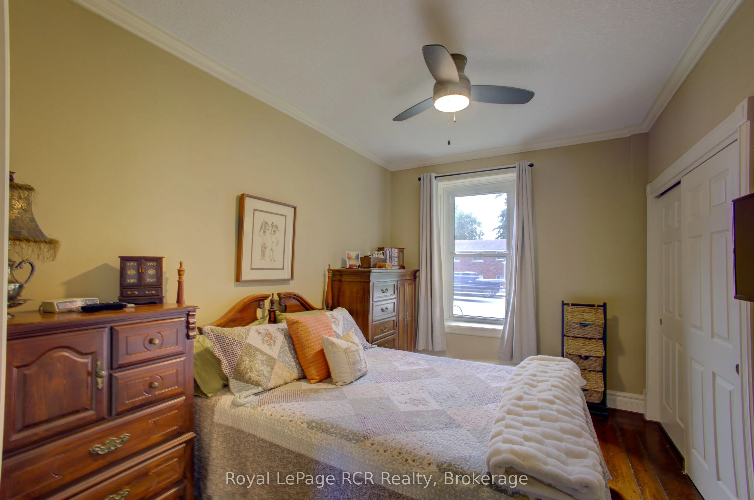 134 Frederick Street E