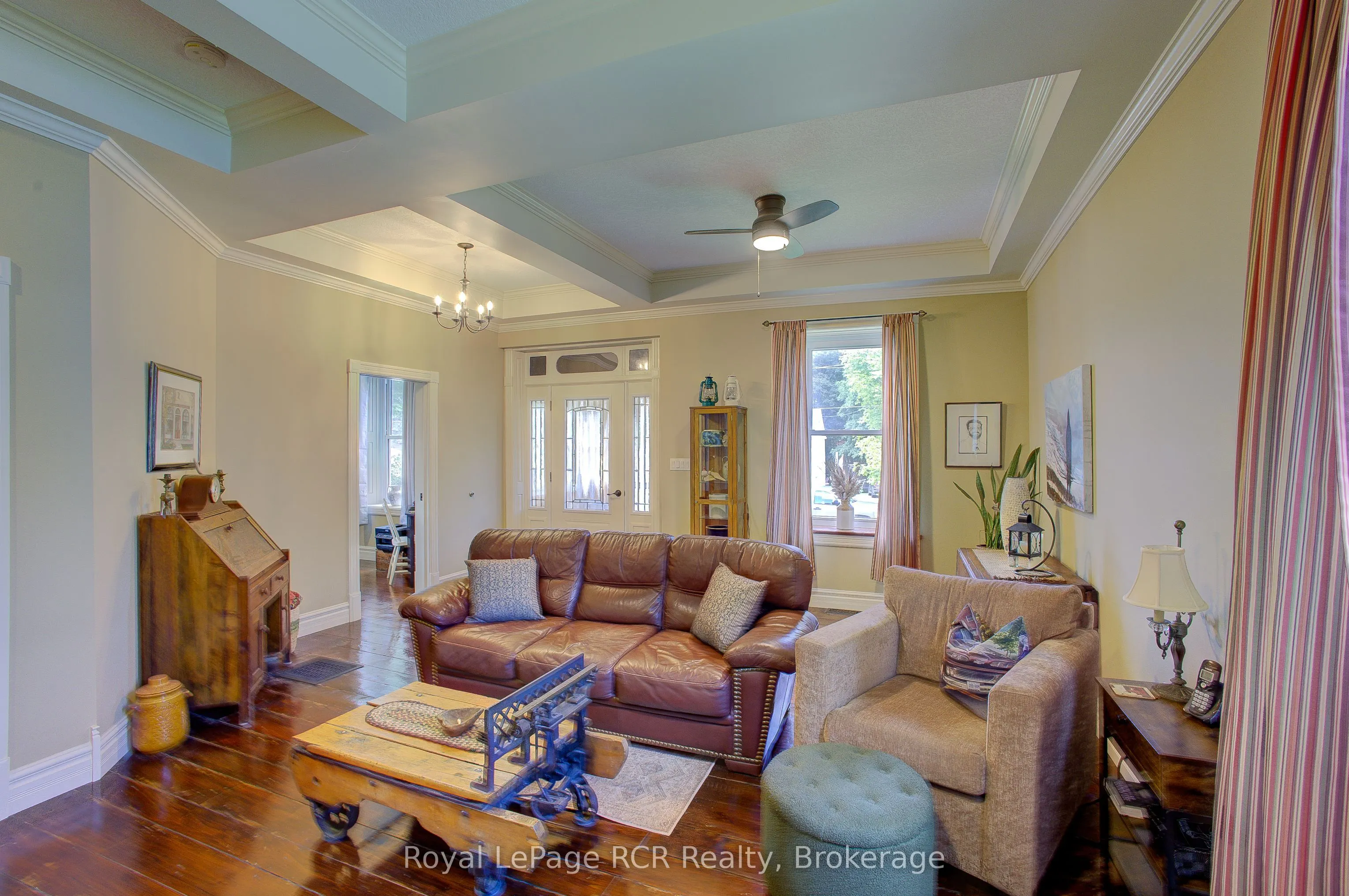 134 Frederick Street E