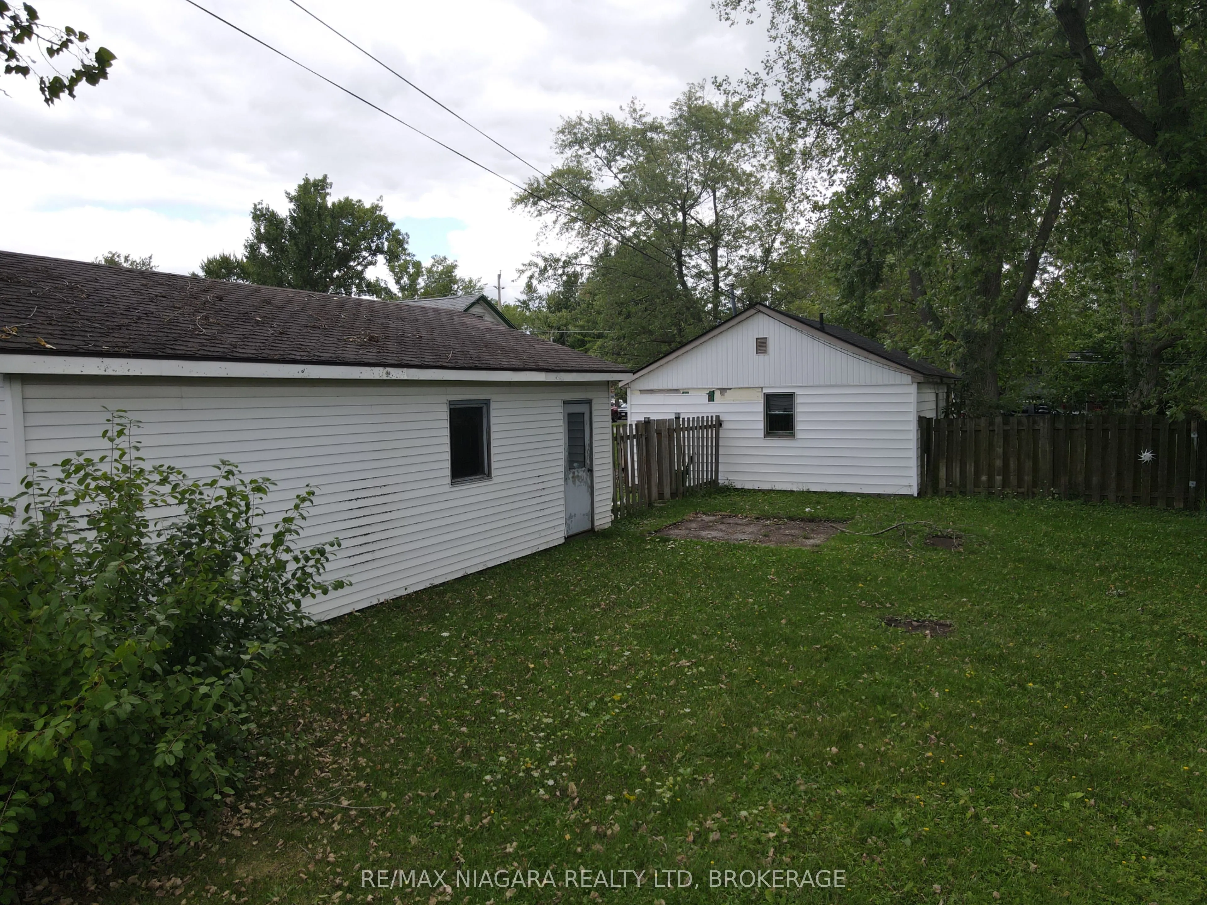 441 Crescent Road