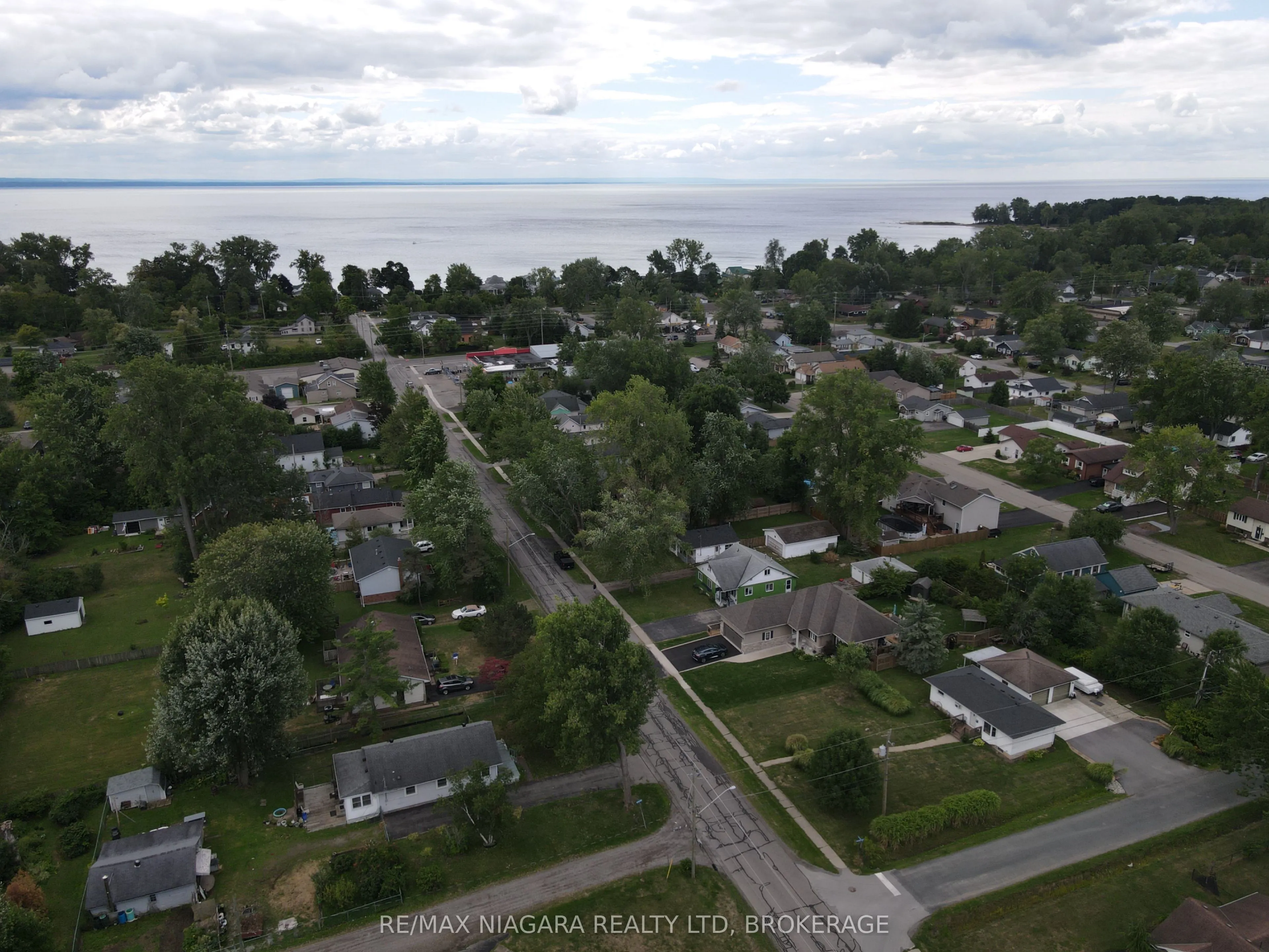 441 Crescent Road
