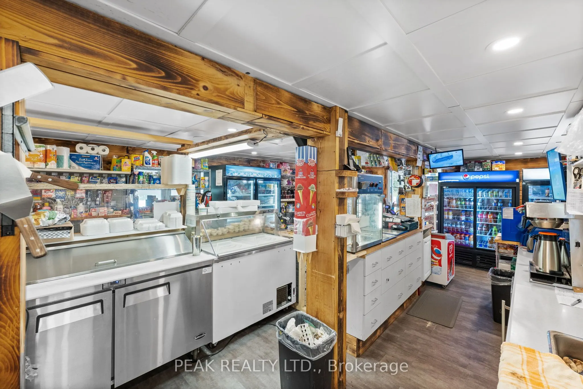 22353 Highway 41