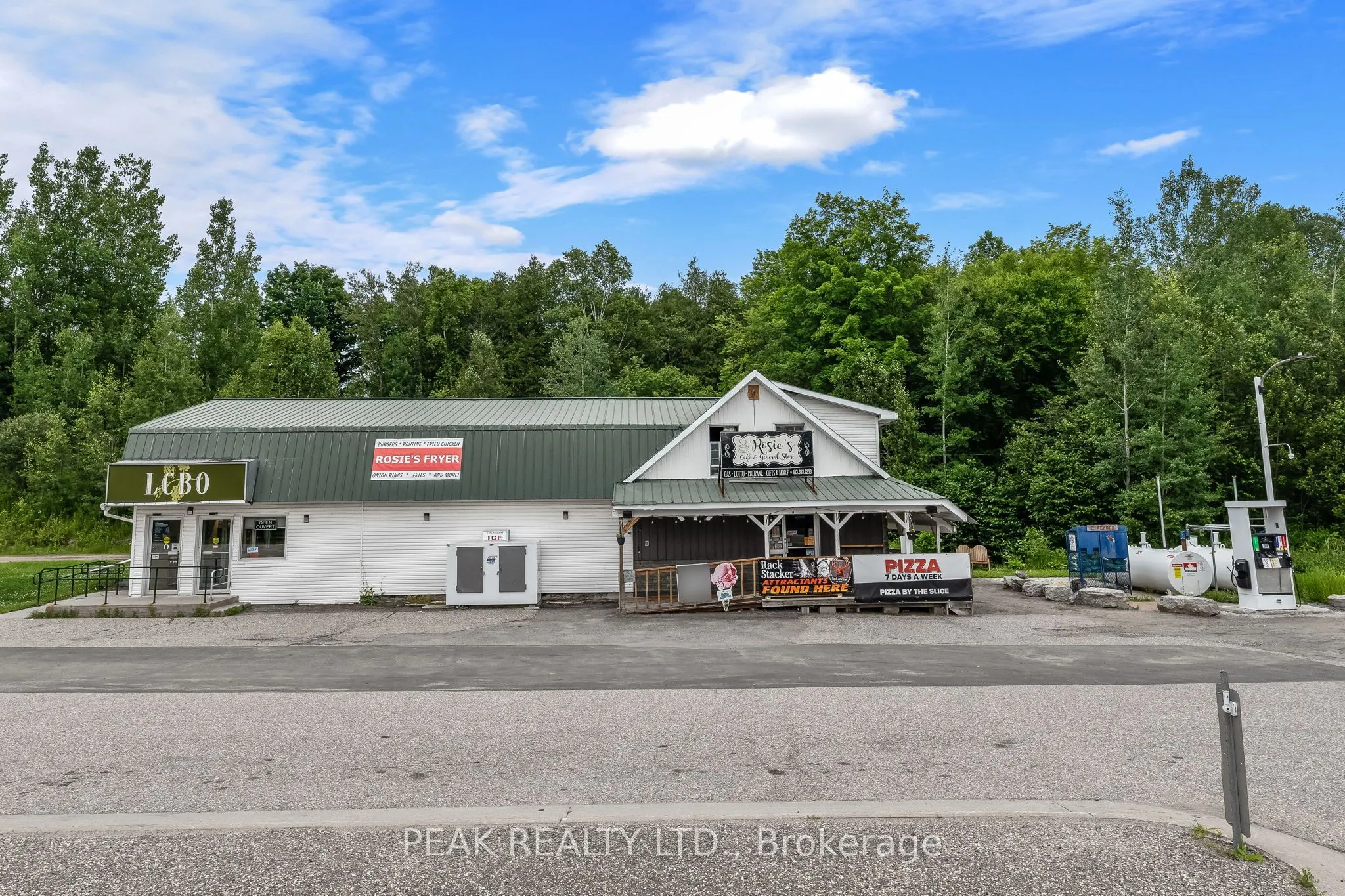 22353 Highway 41