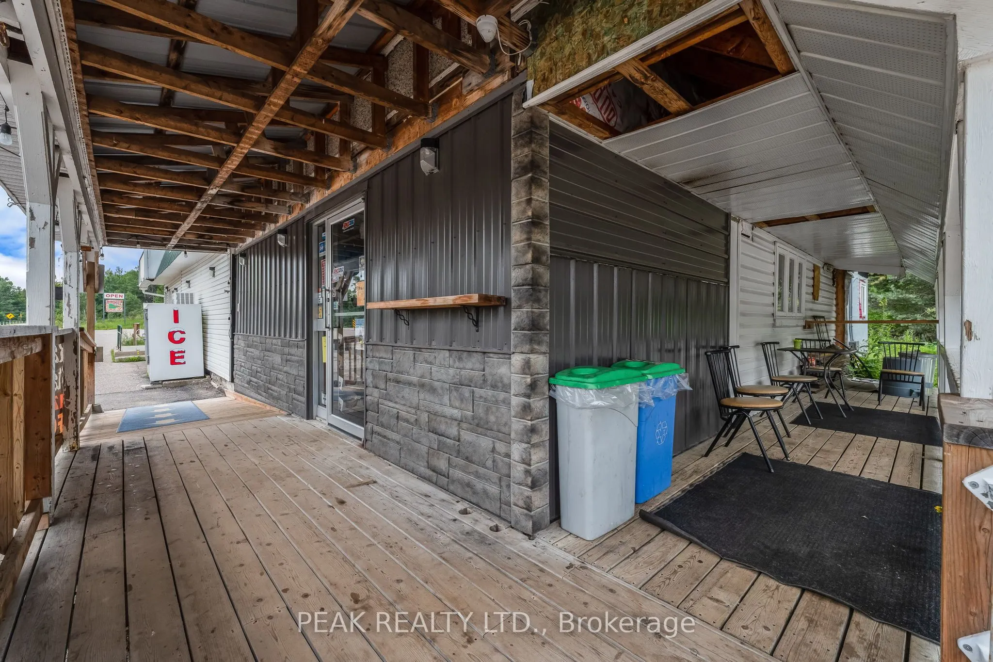 22353 Highway 41