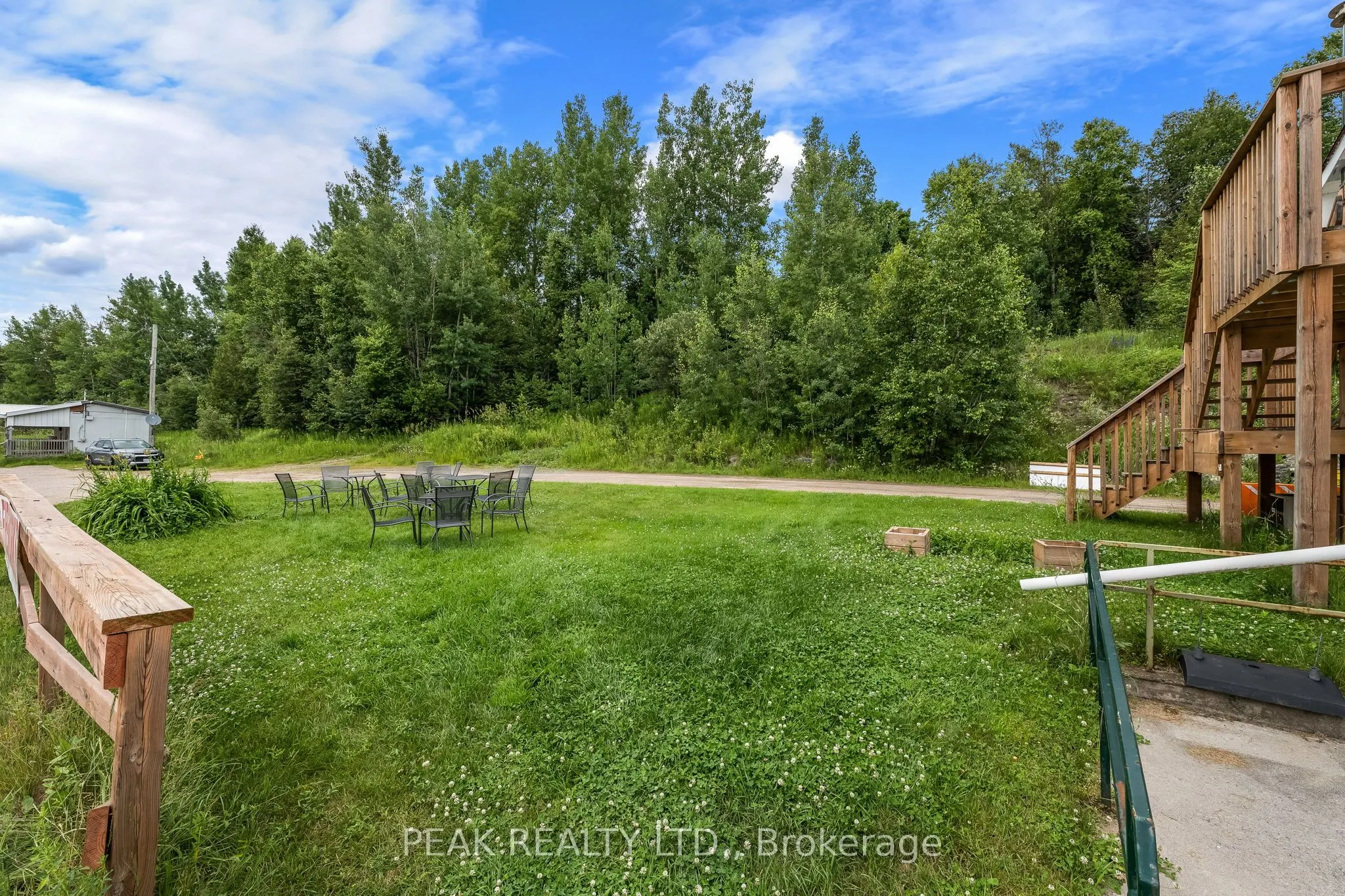22353 Highway 41